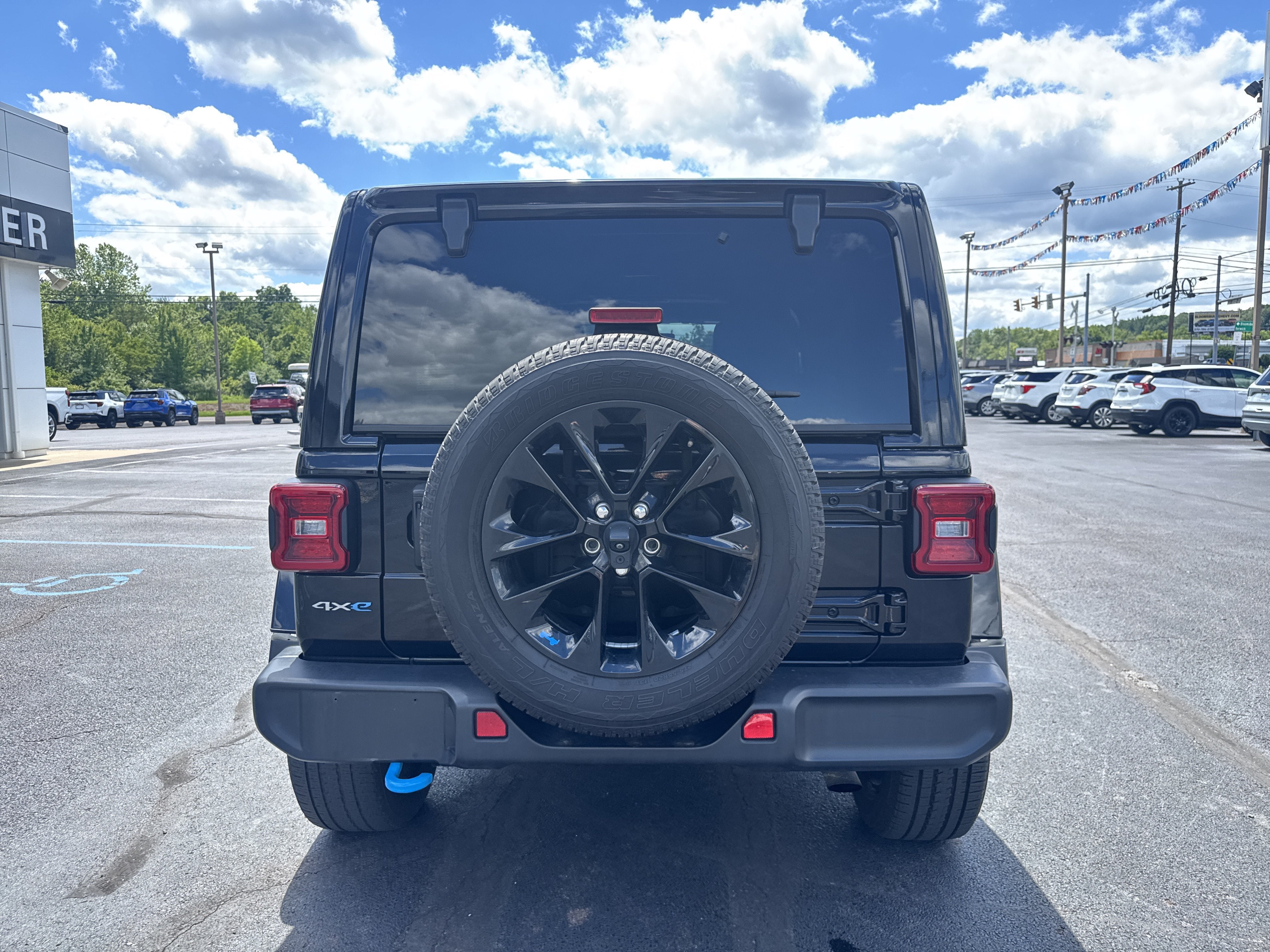 2023 Jeep Wrangler 4xe Sahara