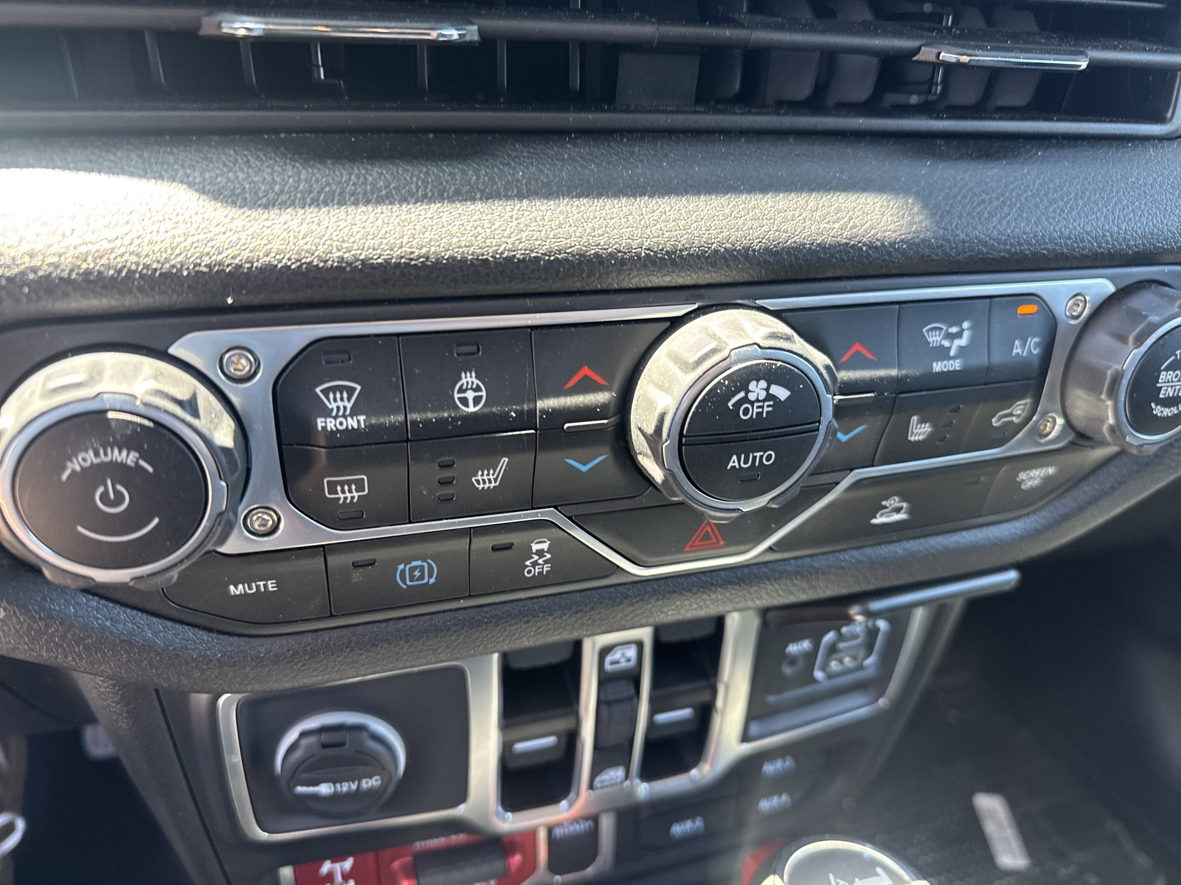 2025 Jeep Wrangler 4xe Willys