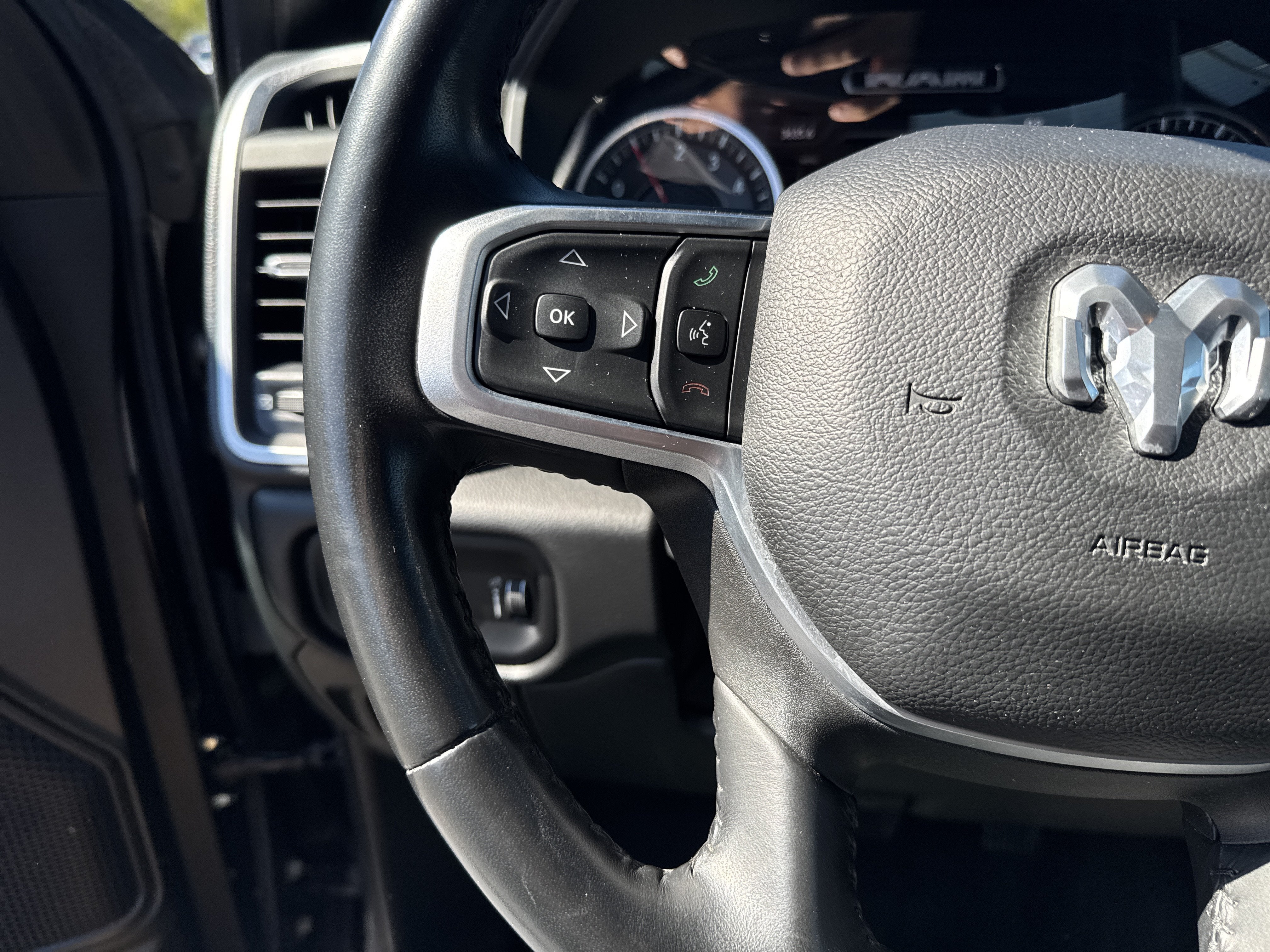 2022 RAM 1500 Big Horn Quad Cab 4x4 6'4" Box