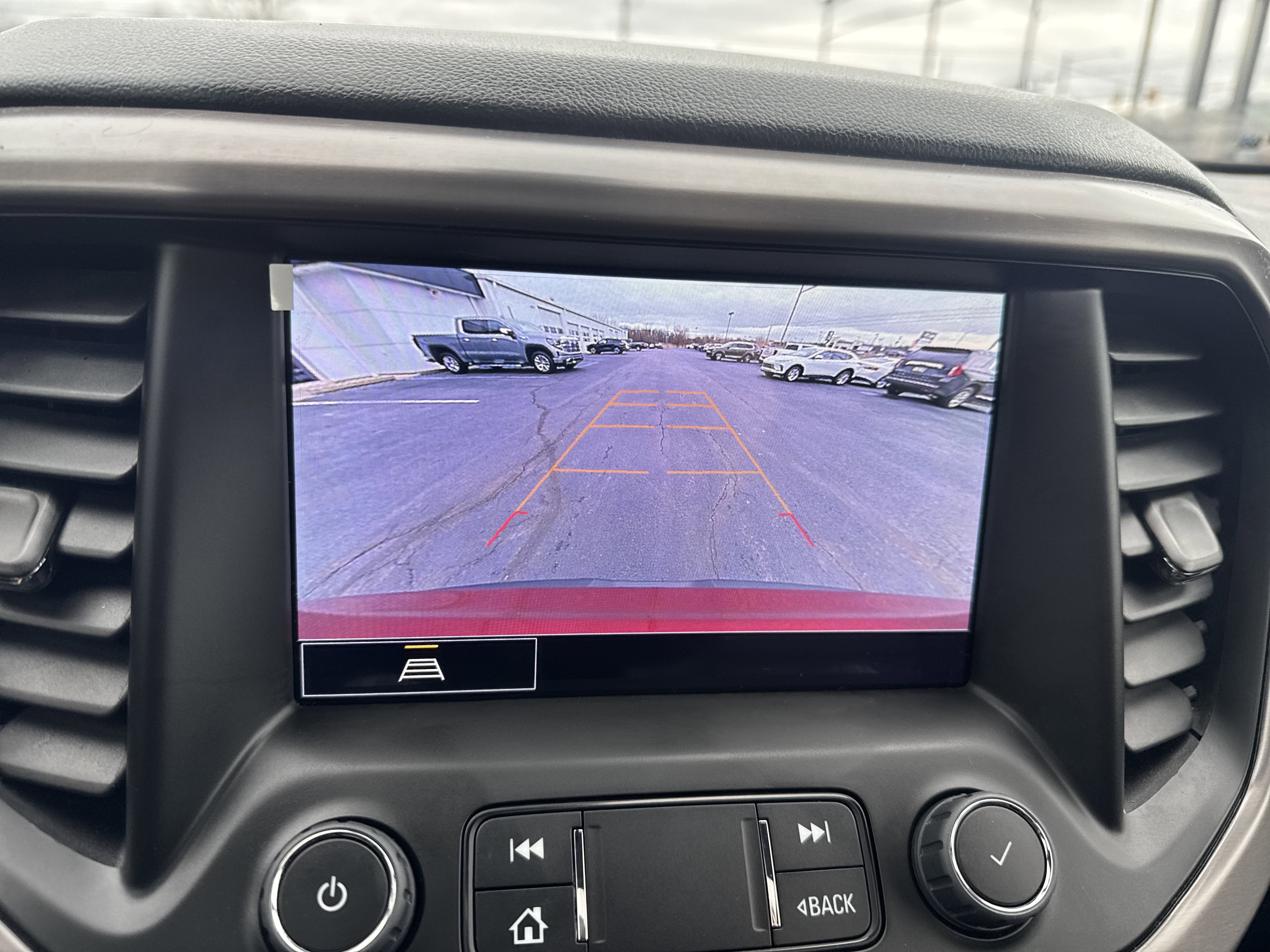 2023 GMC Acadia AT4