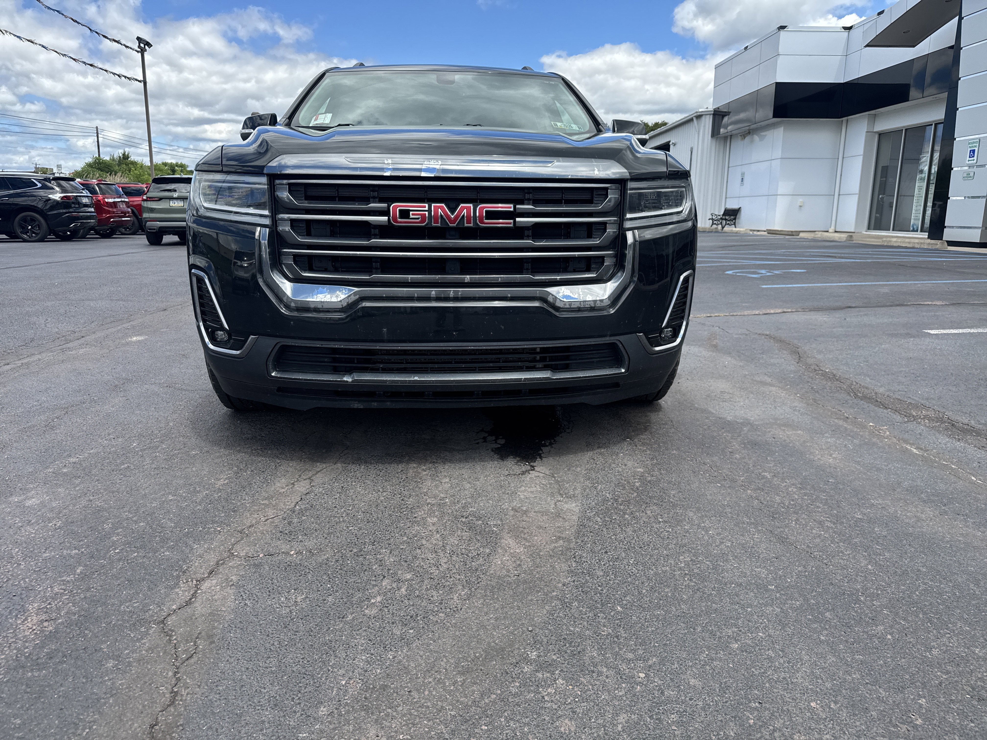2020 GMC Acadia AT4
