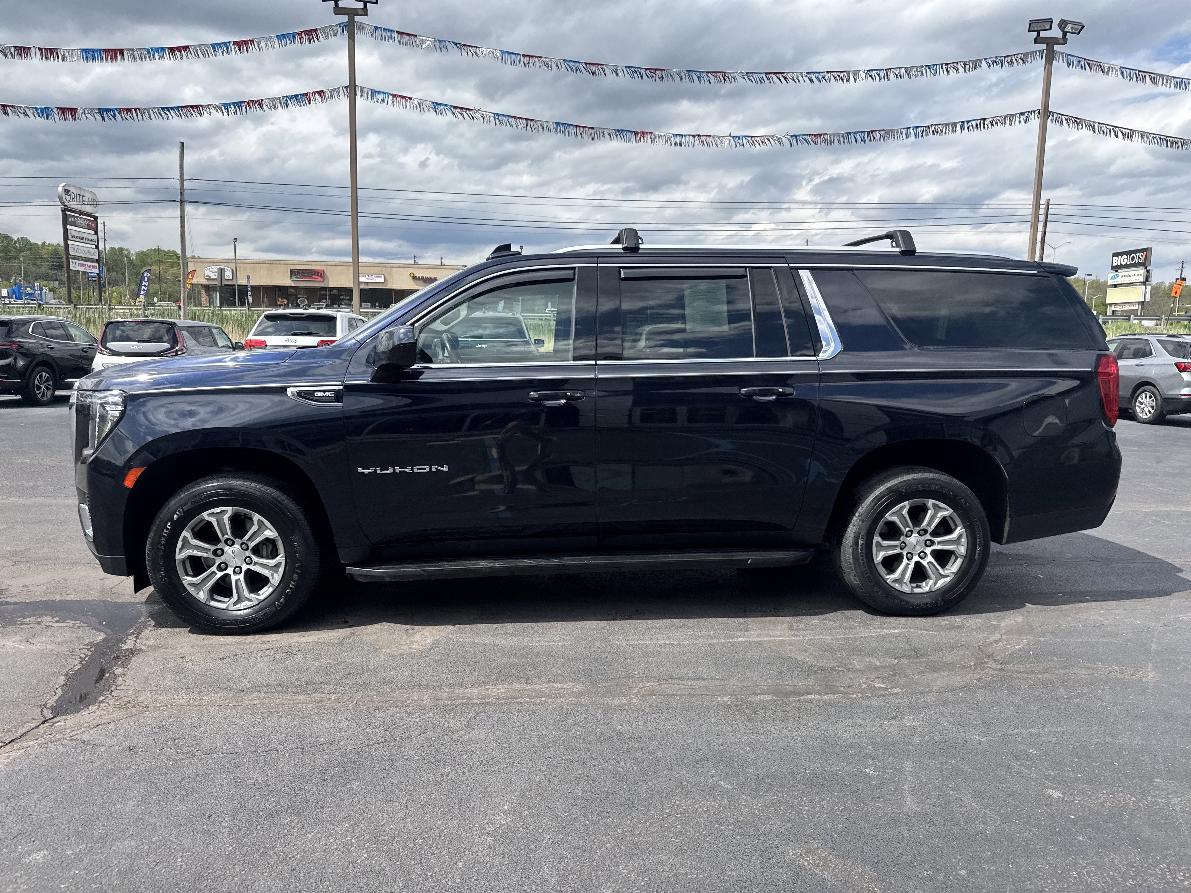 2021 GMC Yukon XL SLE