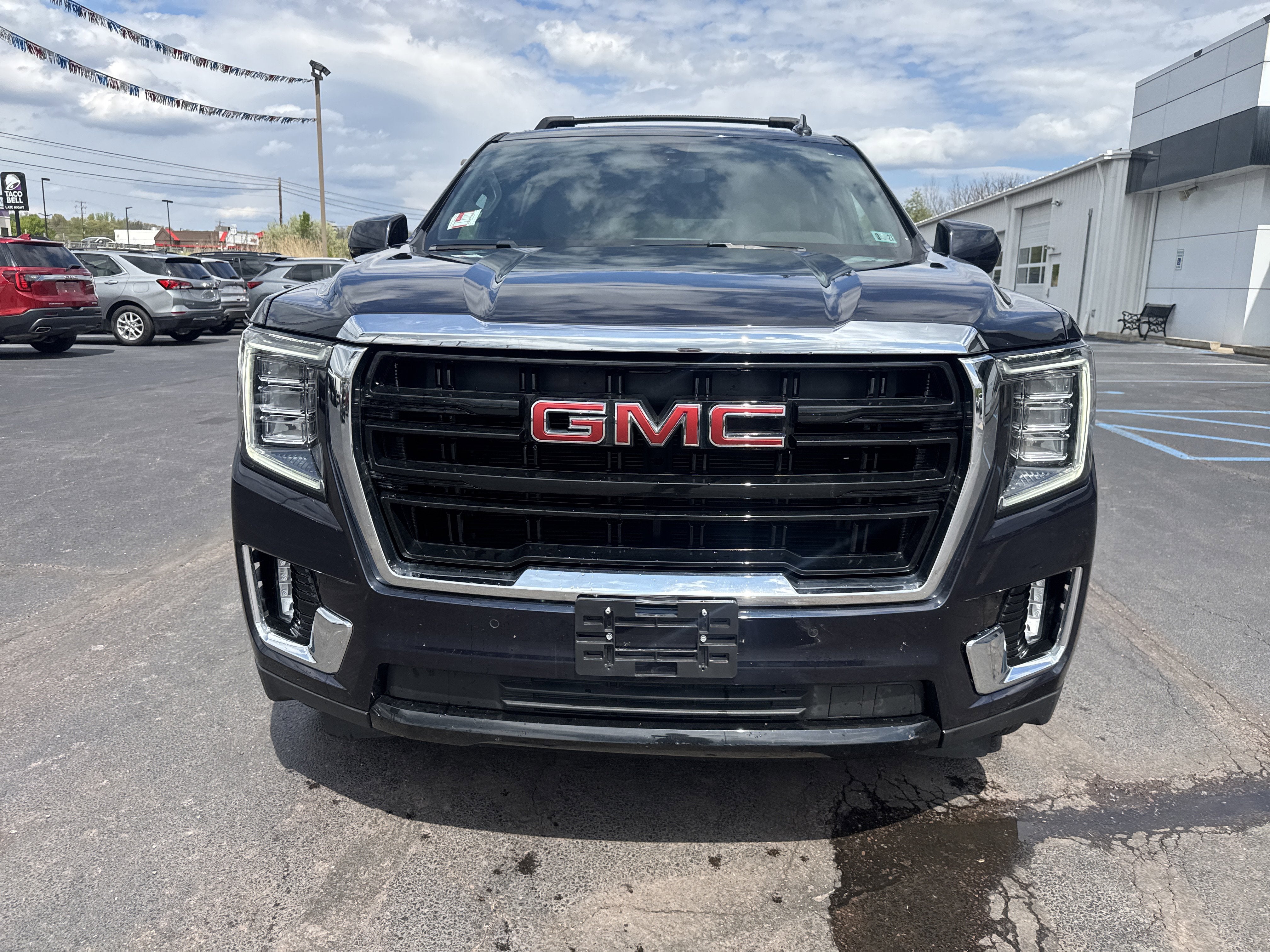 2021 GMC Yukon XL SLE