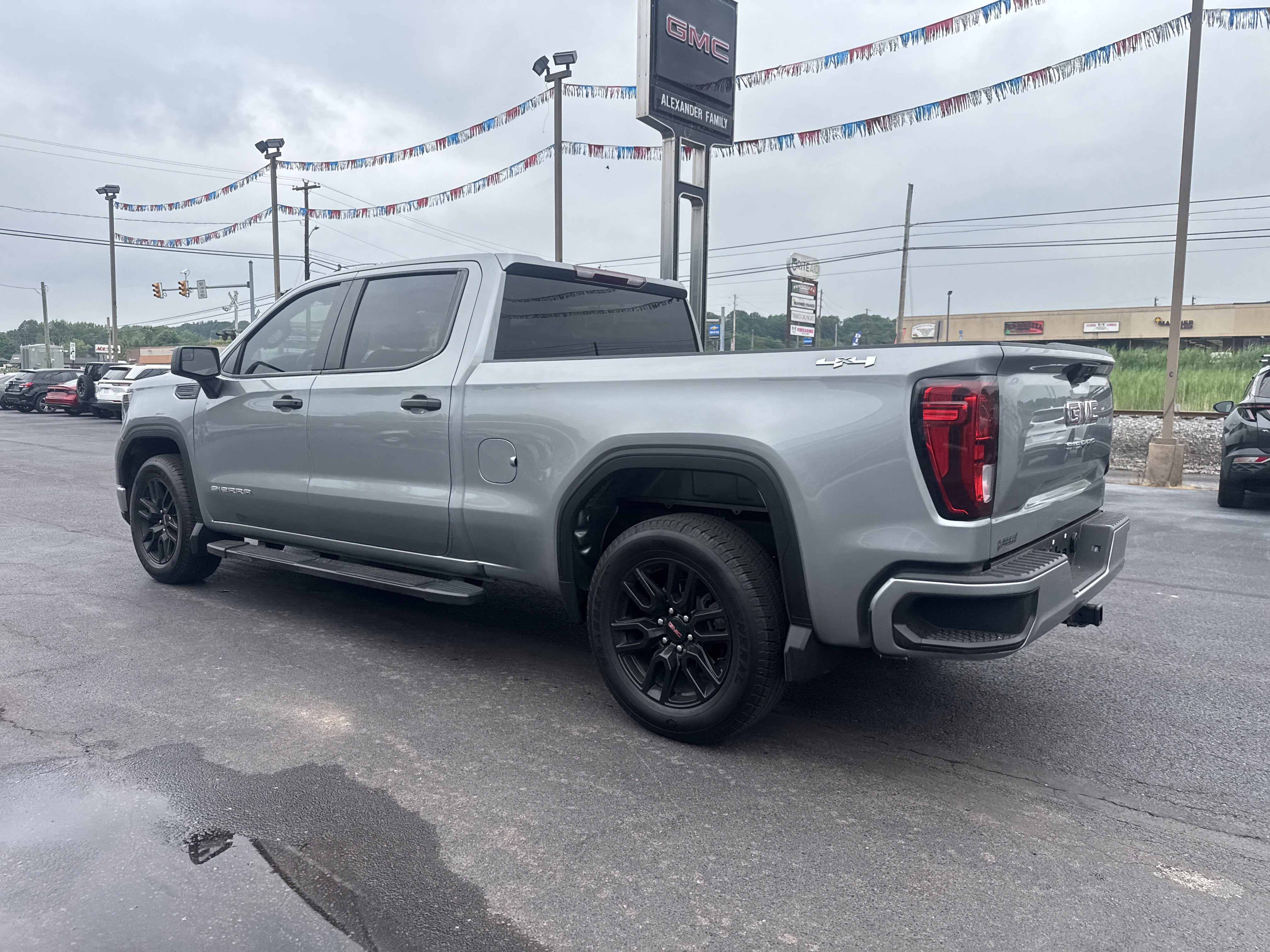 2024 GMC Sierra 1500 Pro