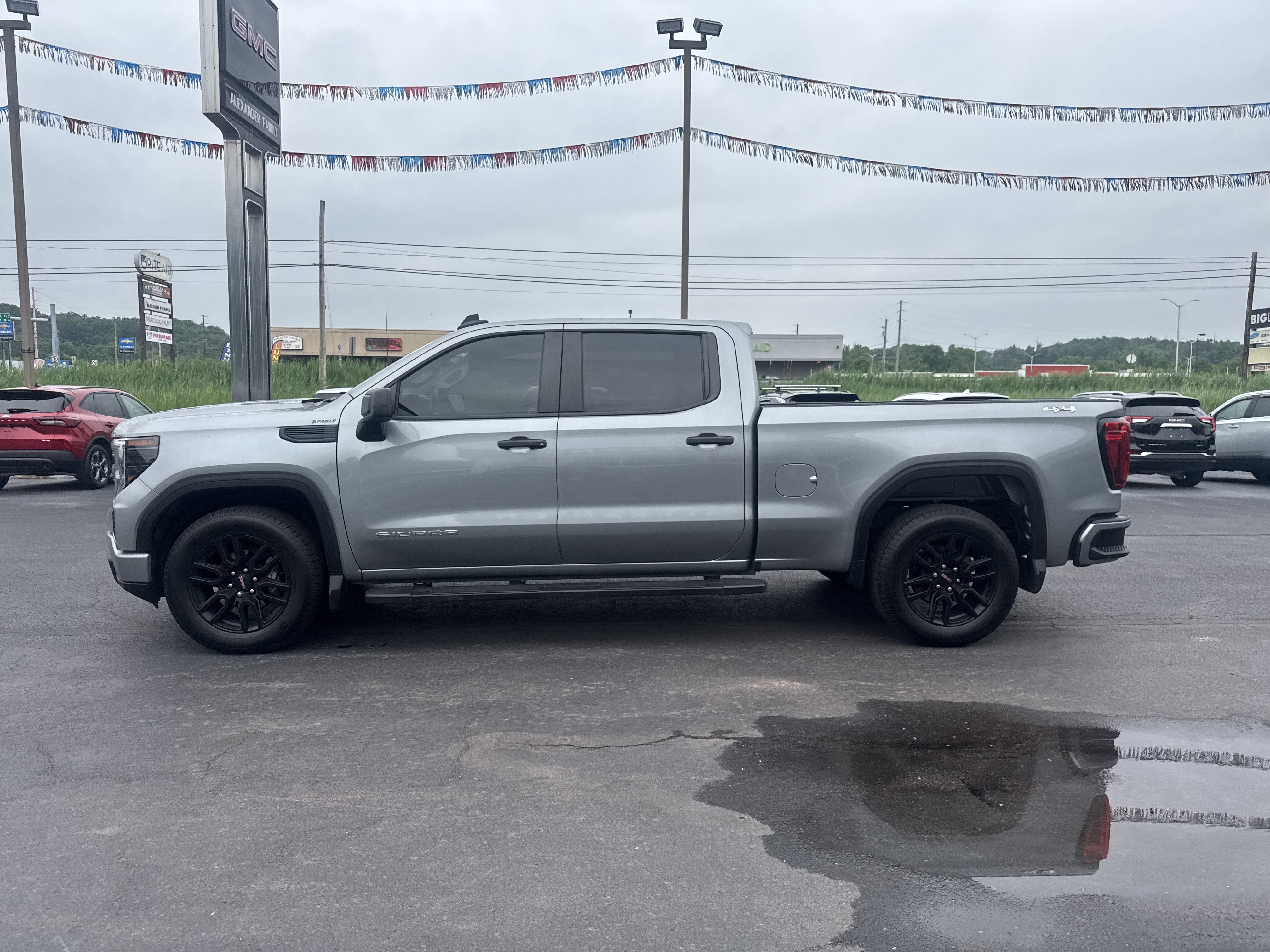2024 GMC Sierra 1500 Pro