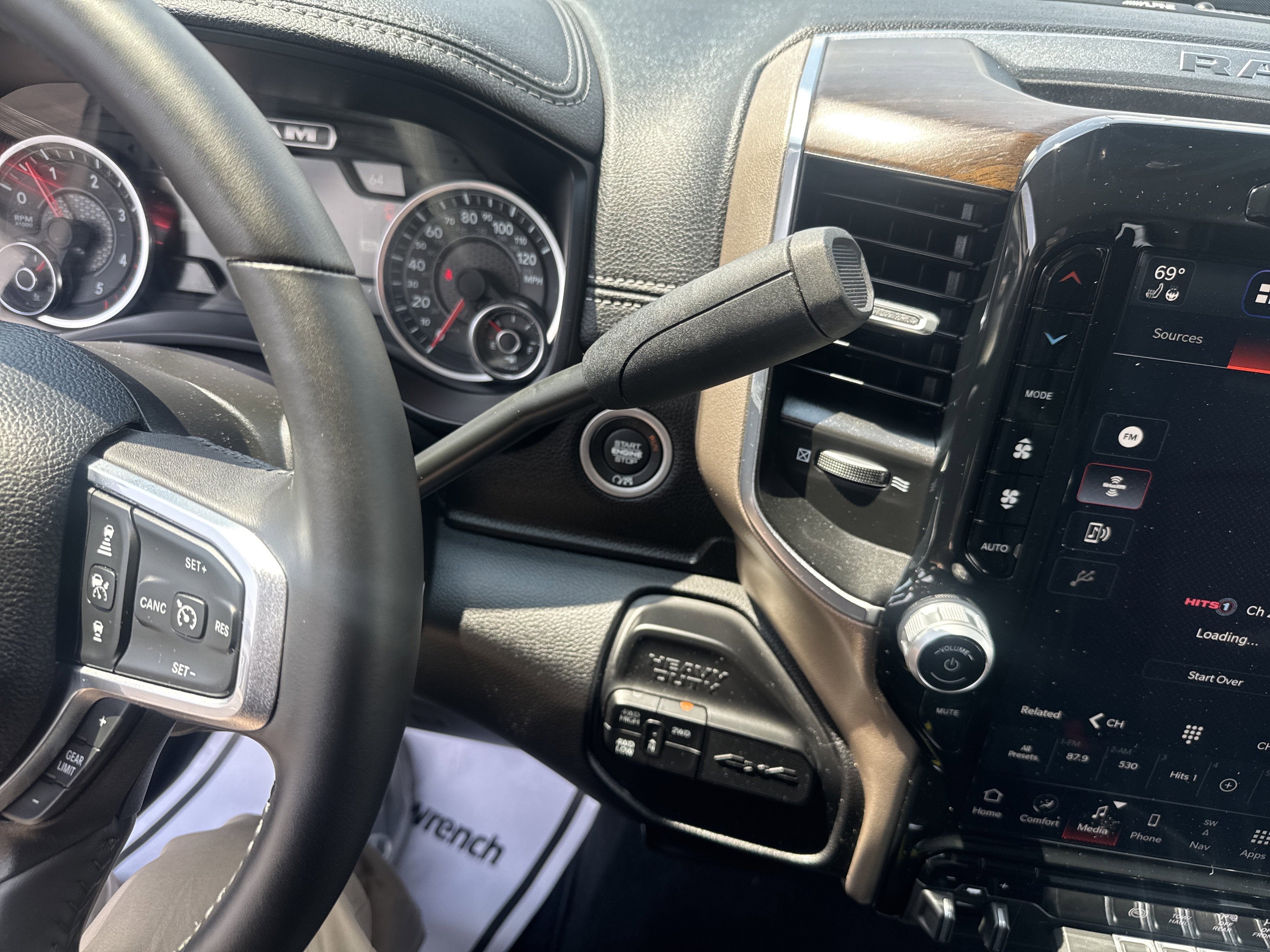 2024 RAM 2500 Laramie