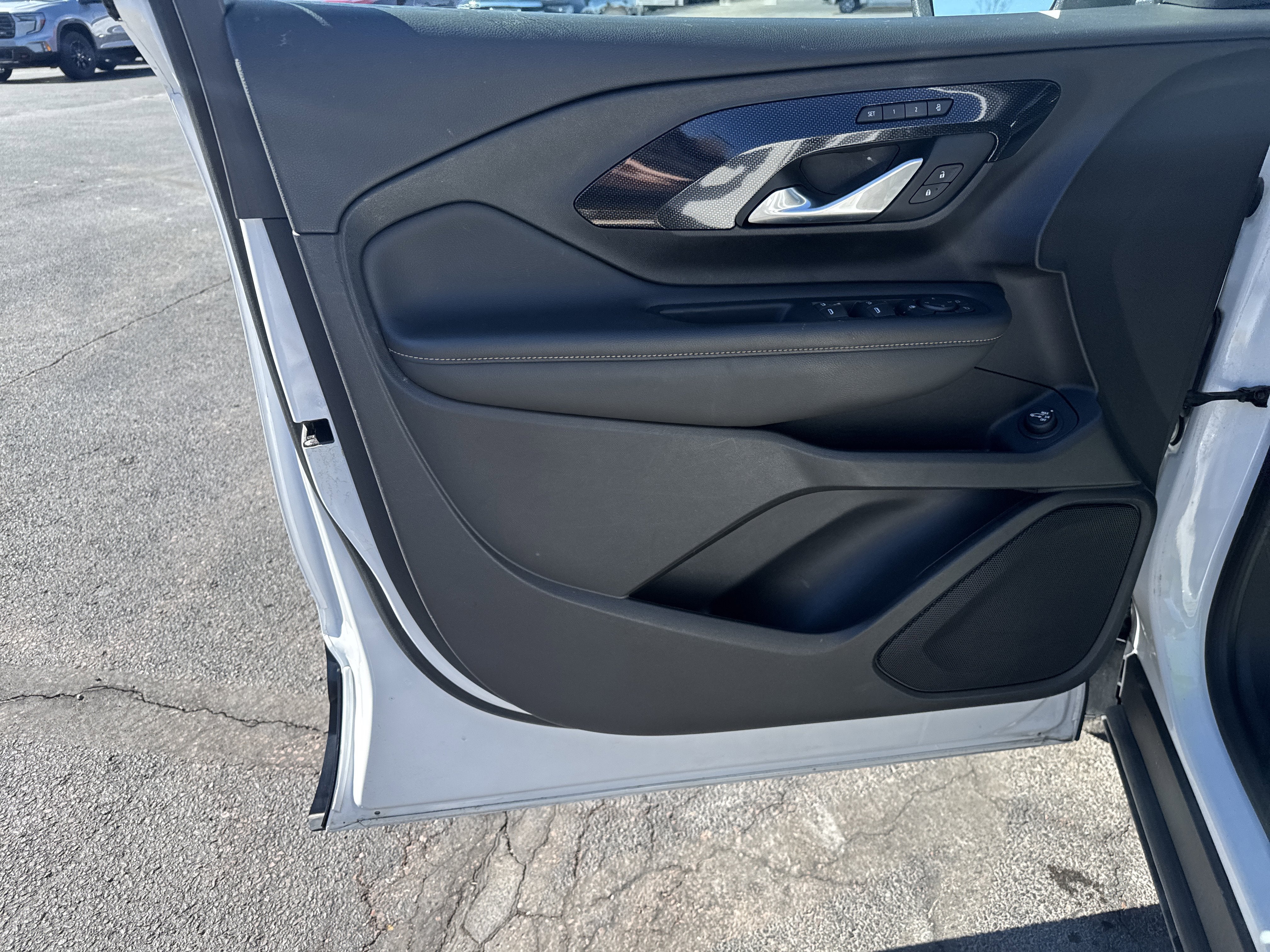 2023 GMC Terrain AT4