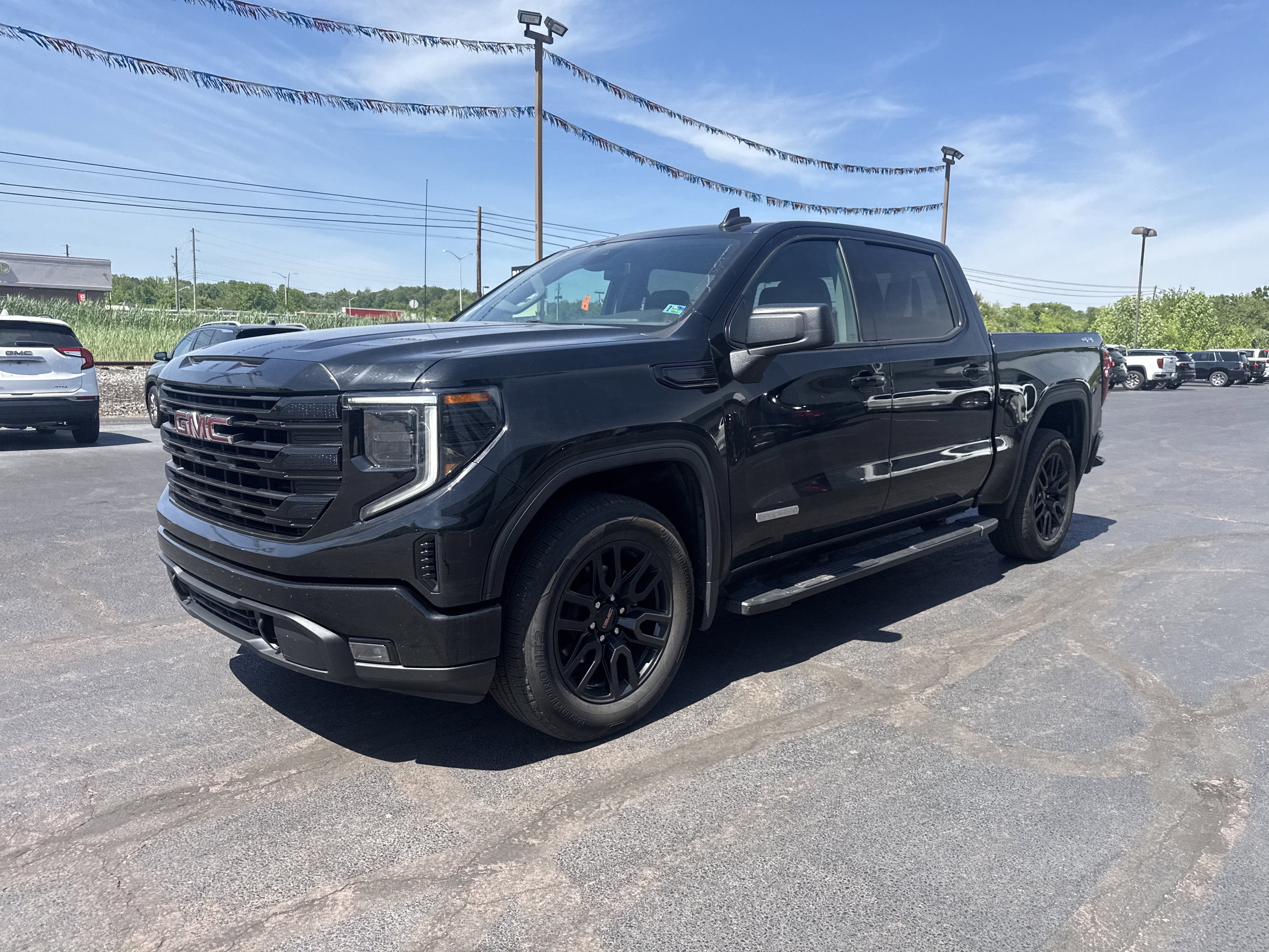 2024 GMC Sierra 1500 Elevation