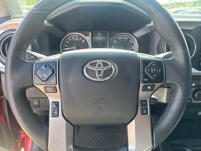 2022 Toyota Tacoma 4WD SR