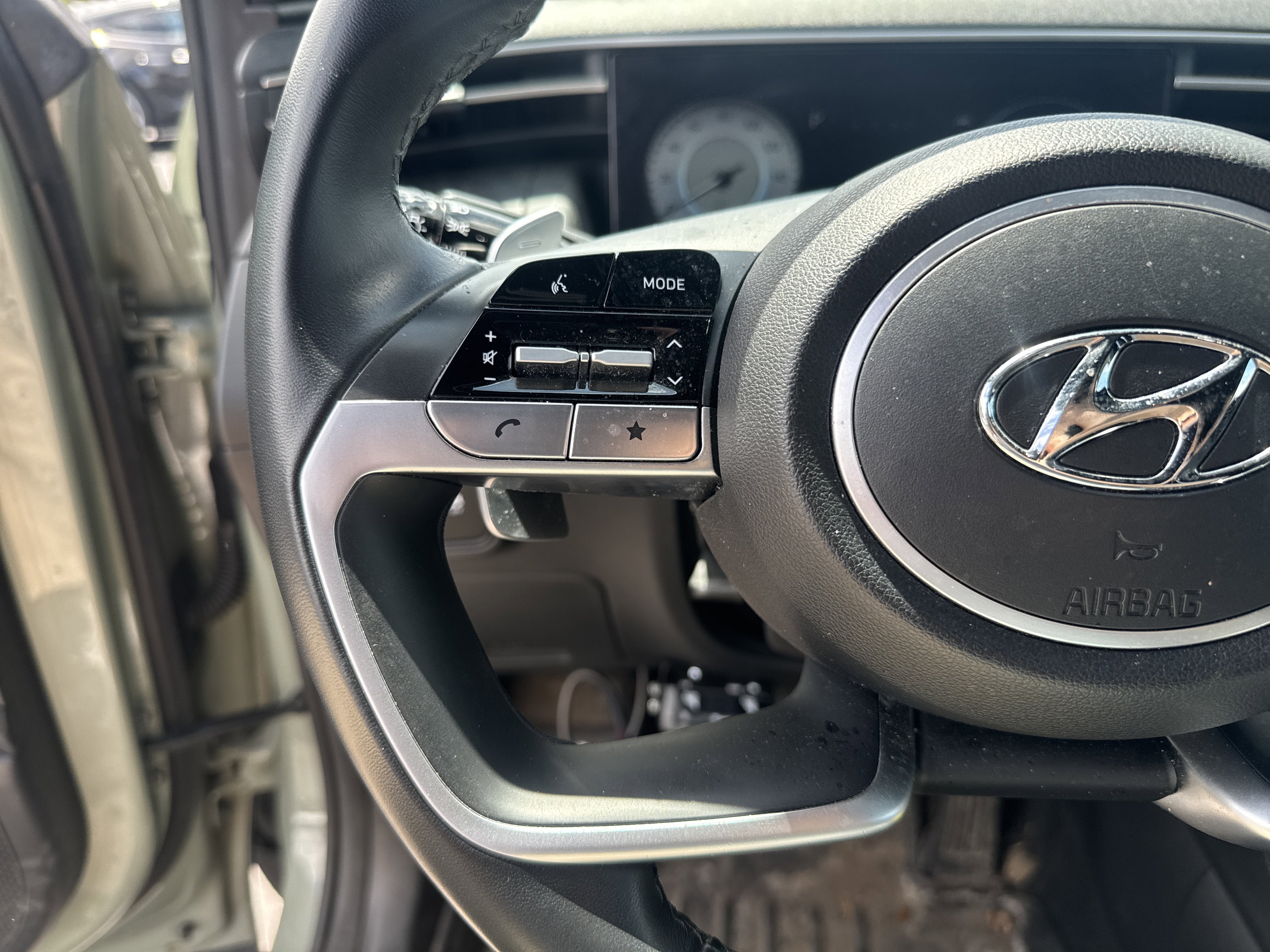 2022 Hyundai Santa Cruz SEL Premium