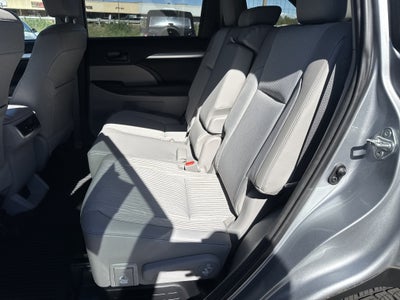 2015 Toyota Highlander LE