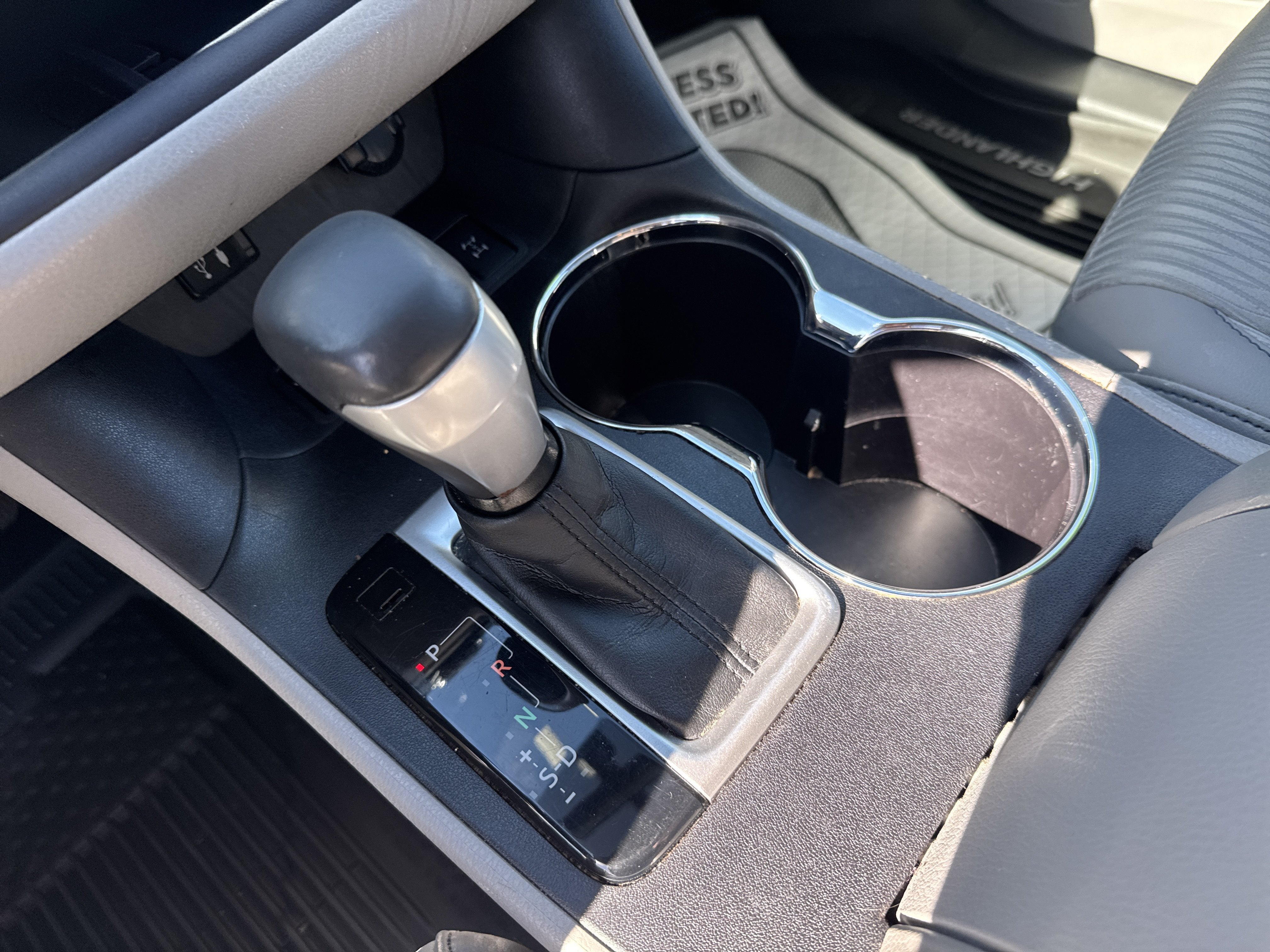 2015 Toyota Highlander LE