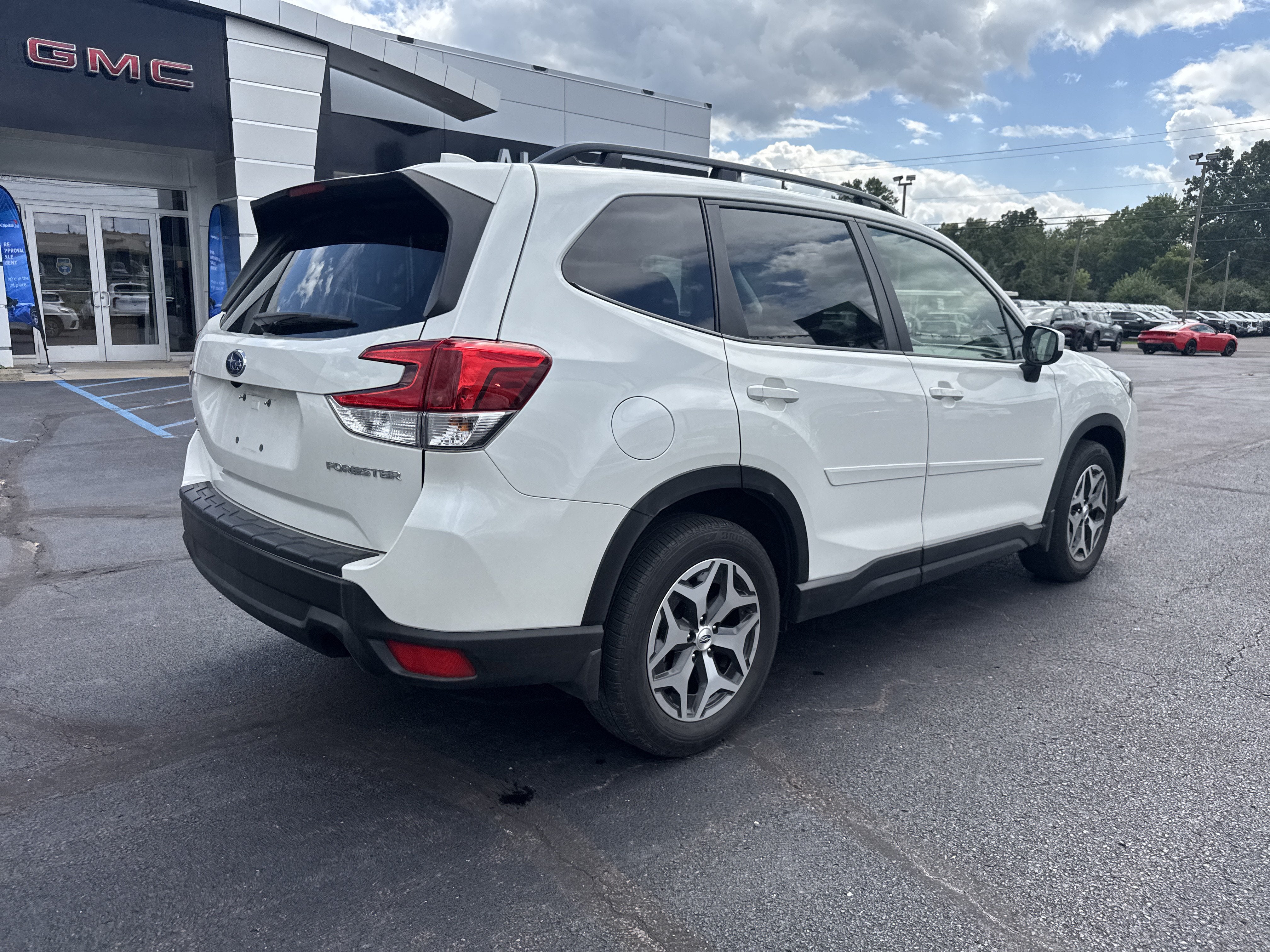 2023 Subaru Forester Premium