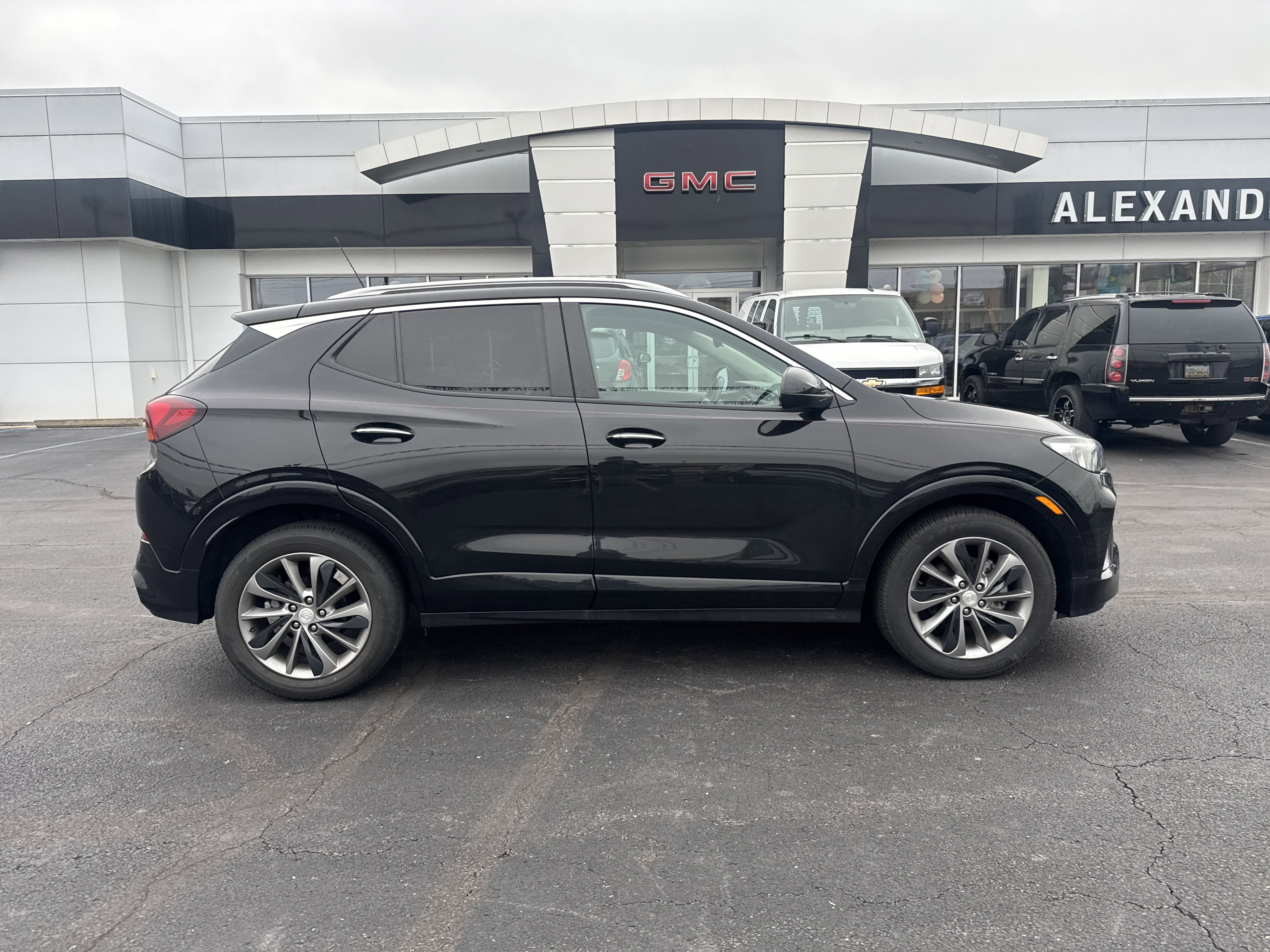 2022 Buick Encore GX Select