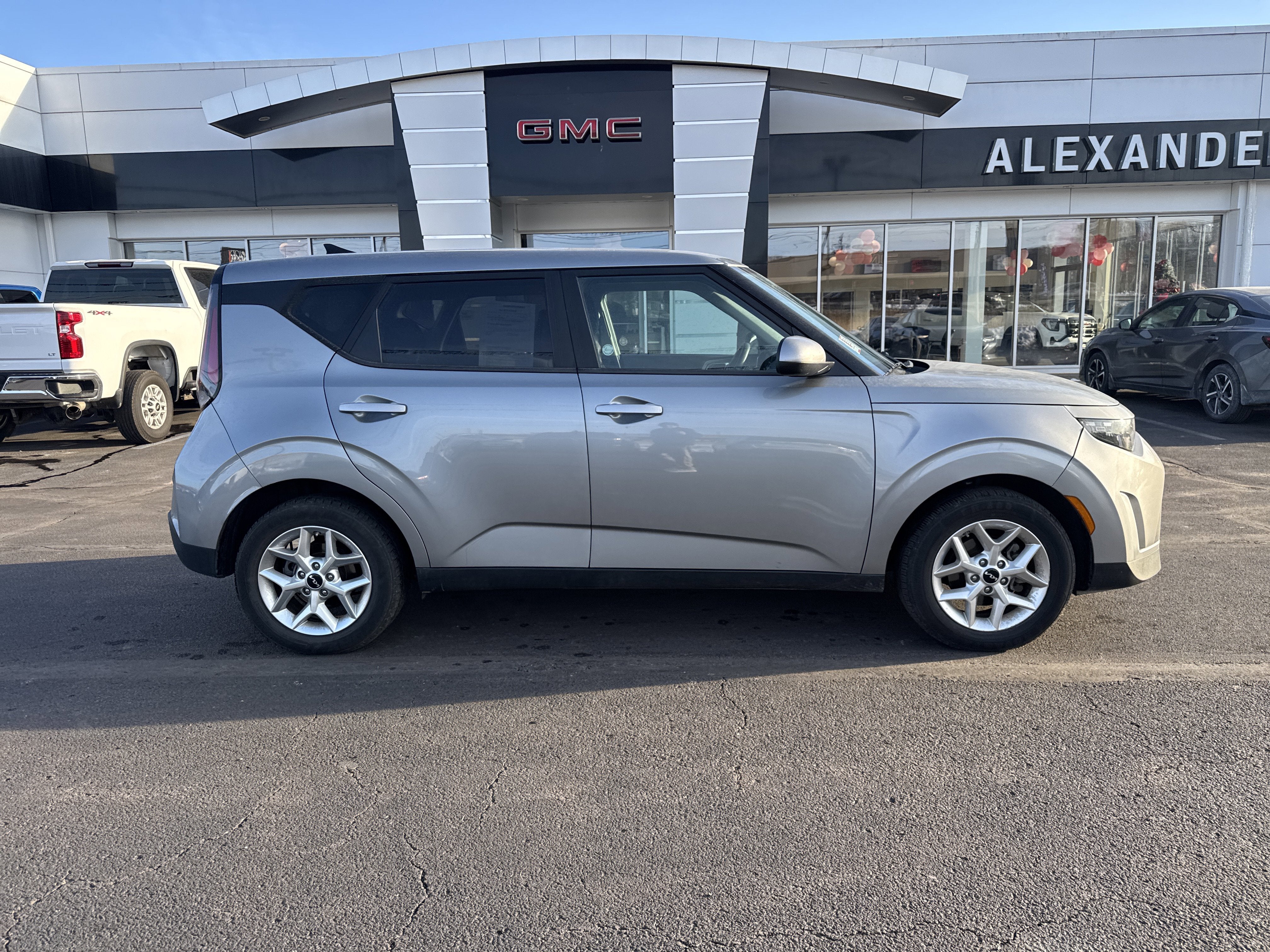 2024 Kia Soul LX