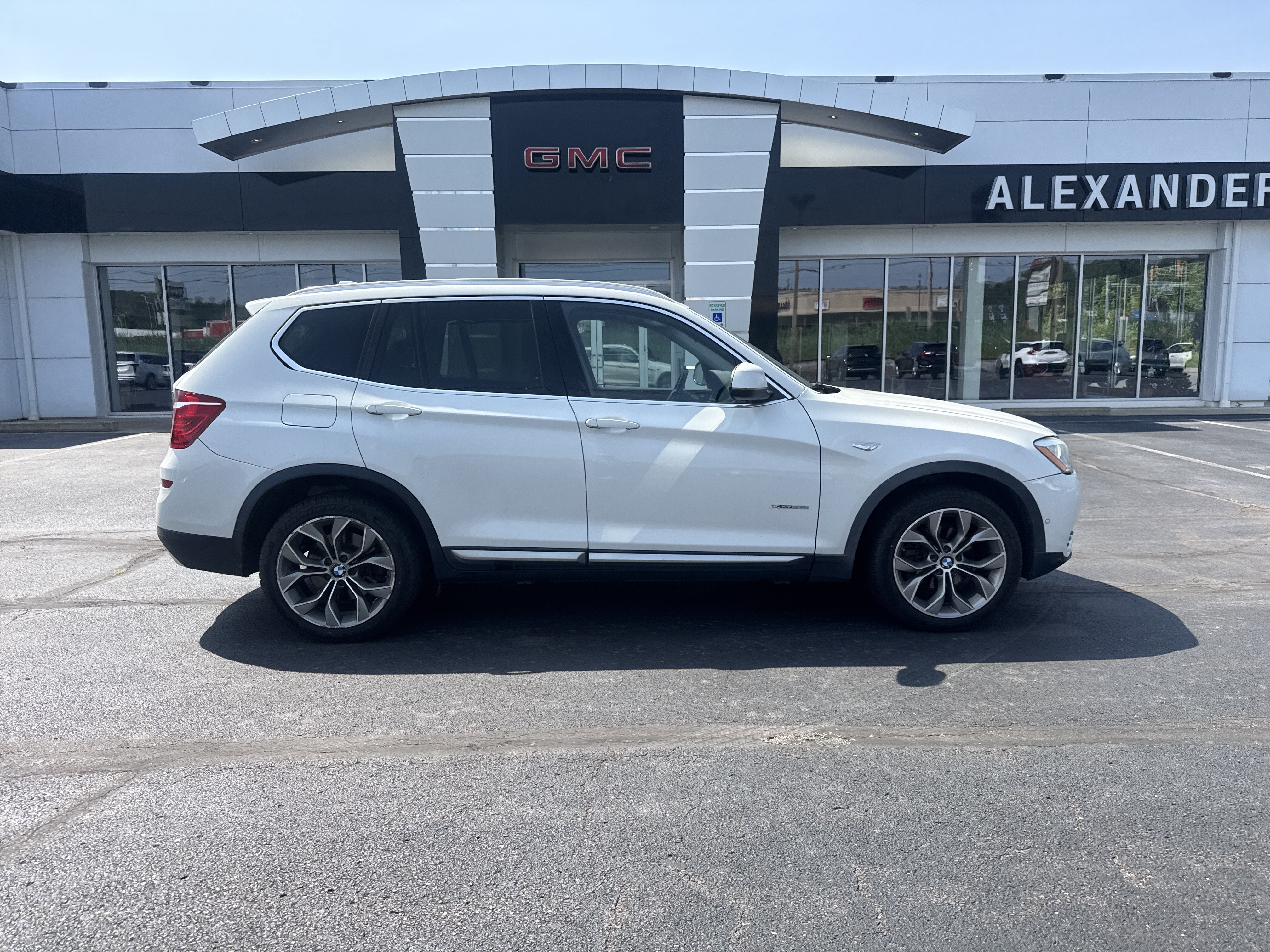2023 Audi Q3 S line Premium