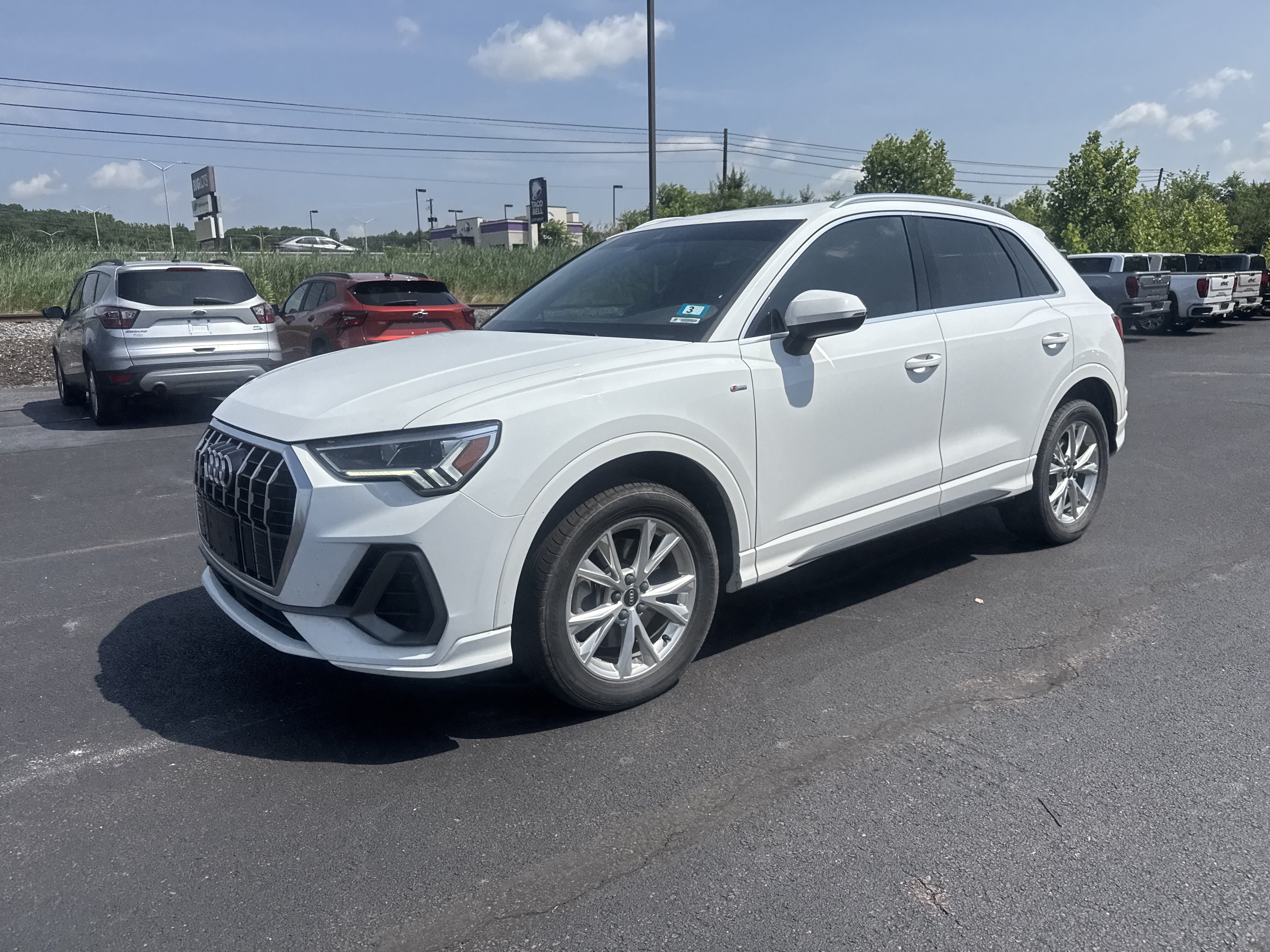 2023 Audi Q3 S line Premium