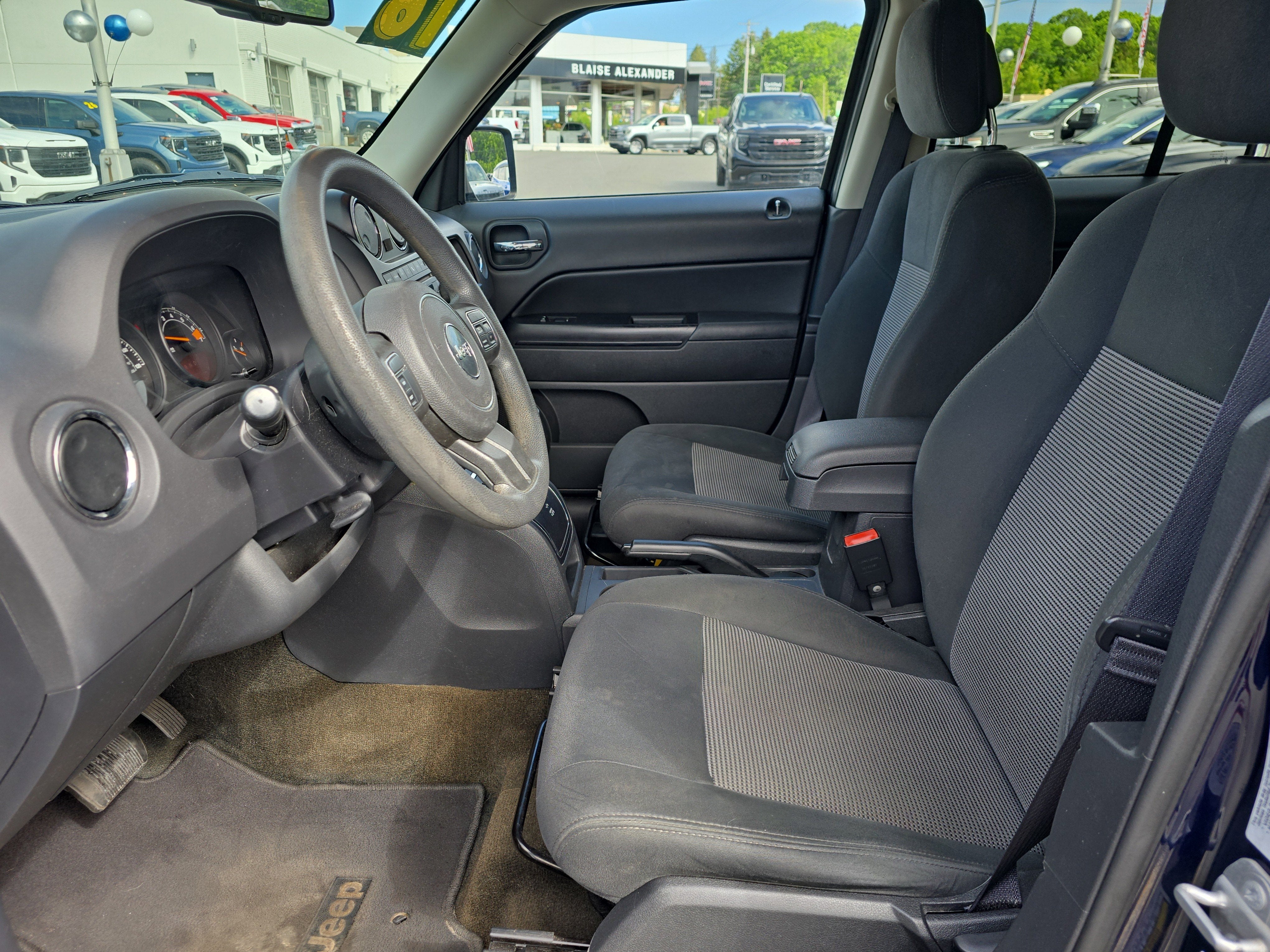 2016 Jeep Patriot Sport