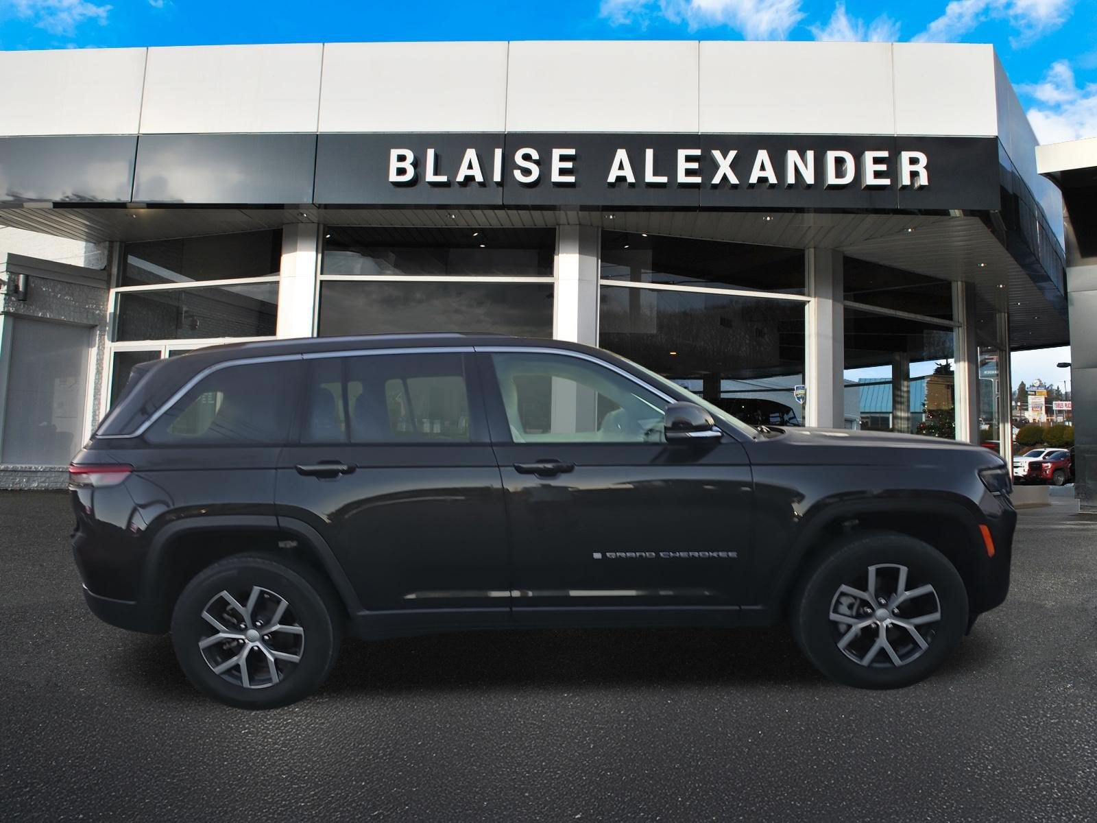 2023 Jeep Grand Cherokee Limited