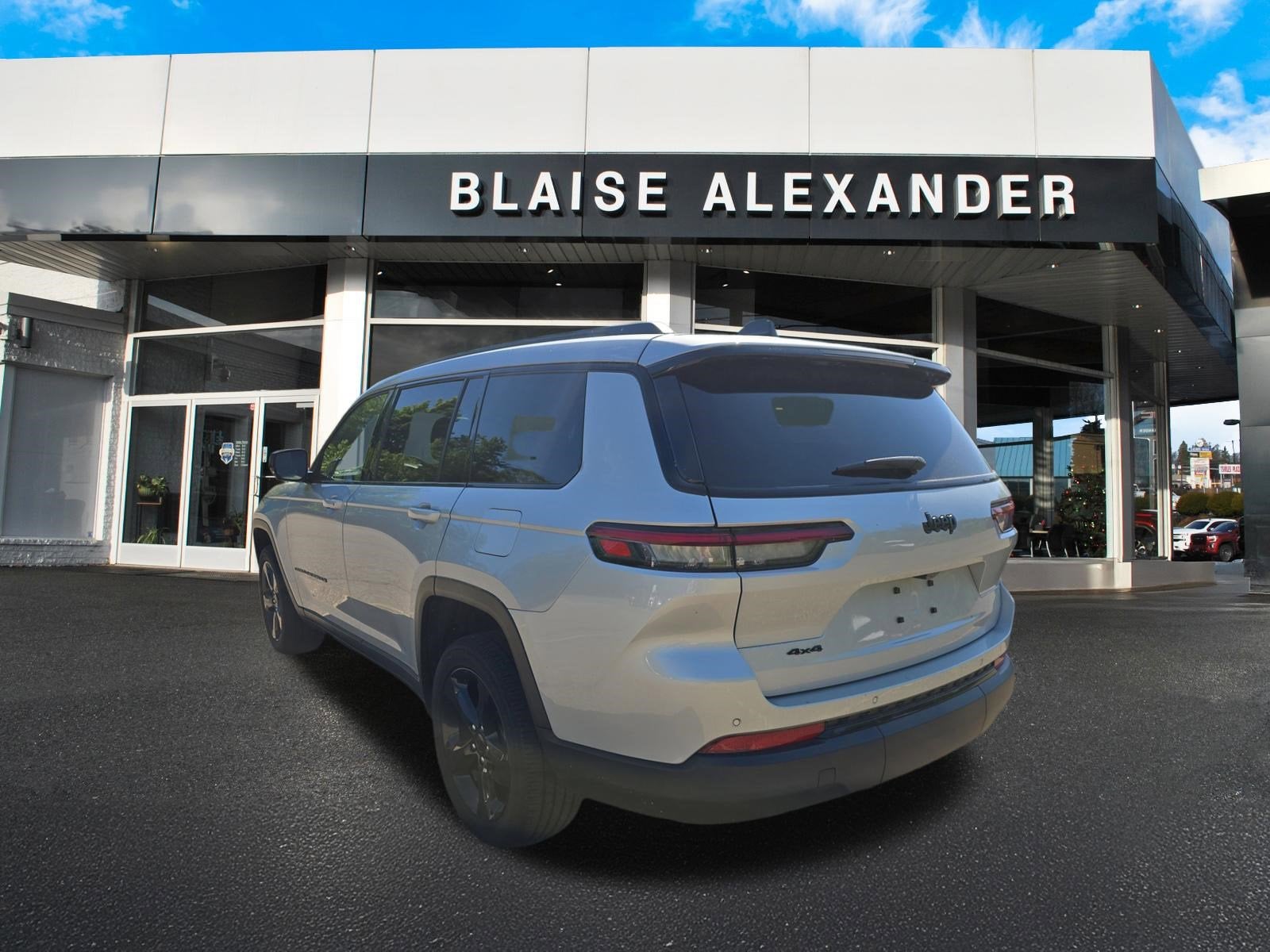 2023 Jeep Grand Cherokee L Altitude X