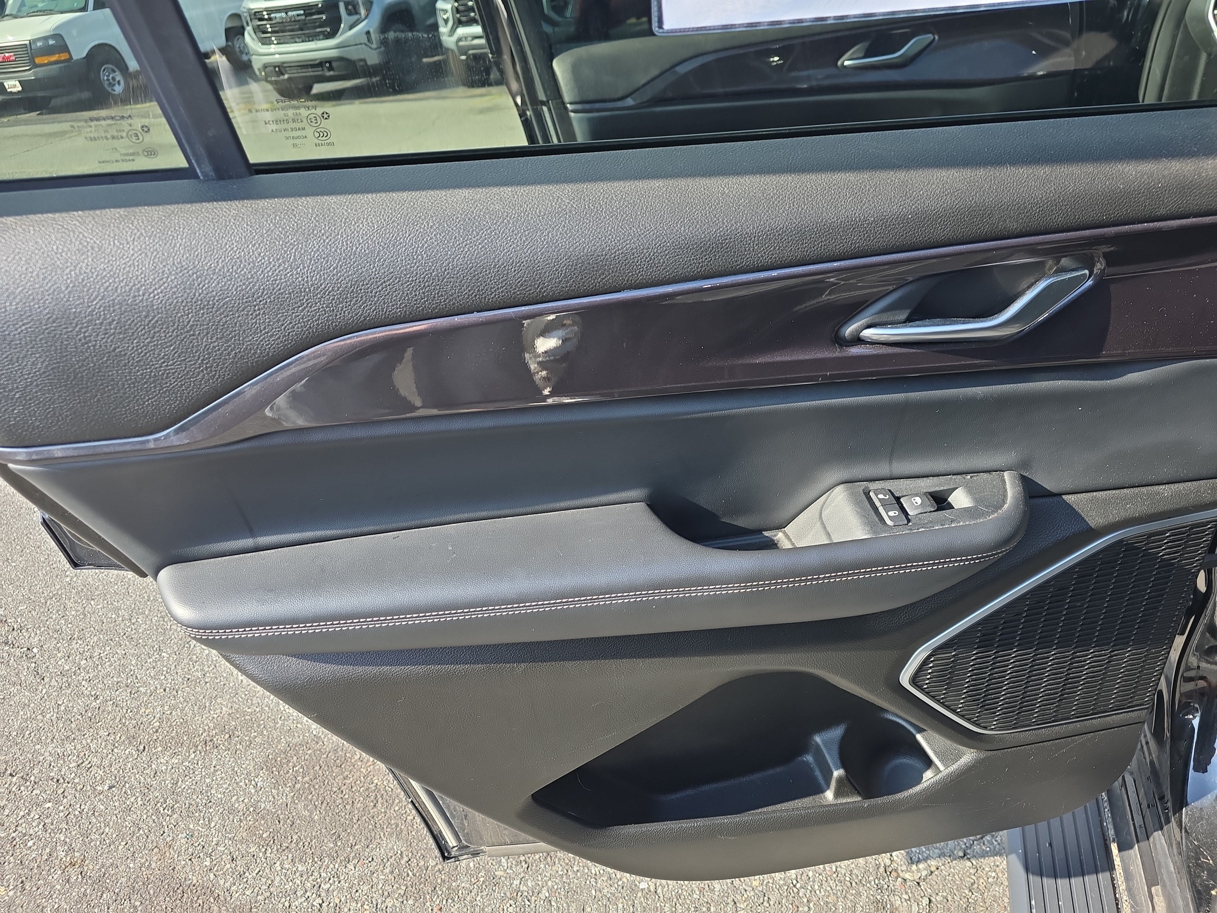 2022 Jeep Grand Cherokee L Laredo