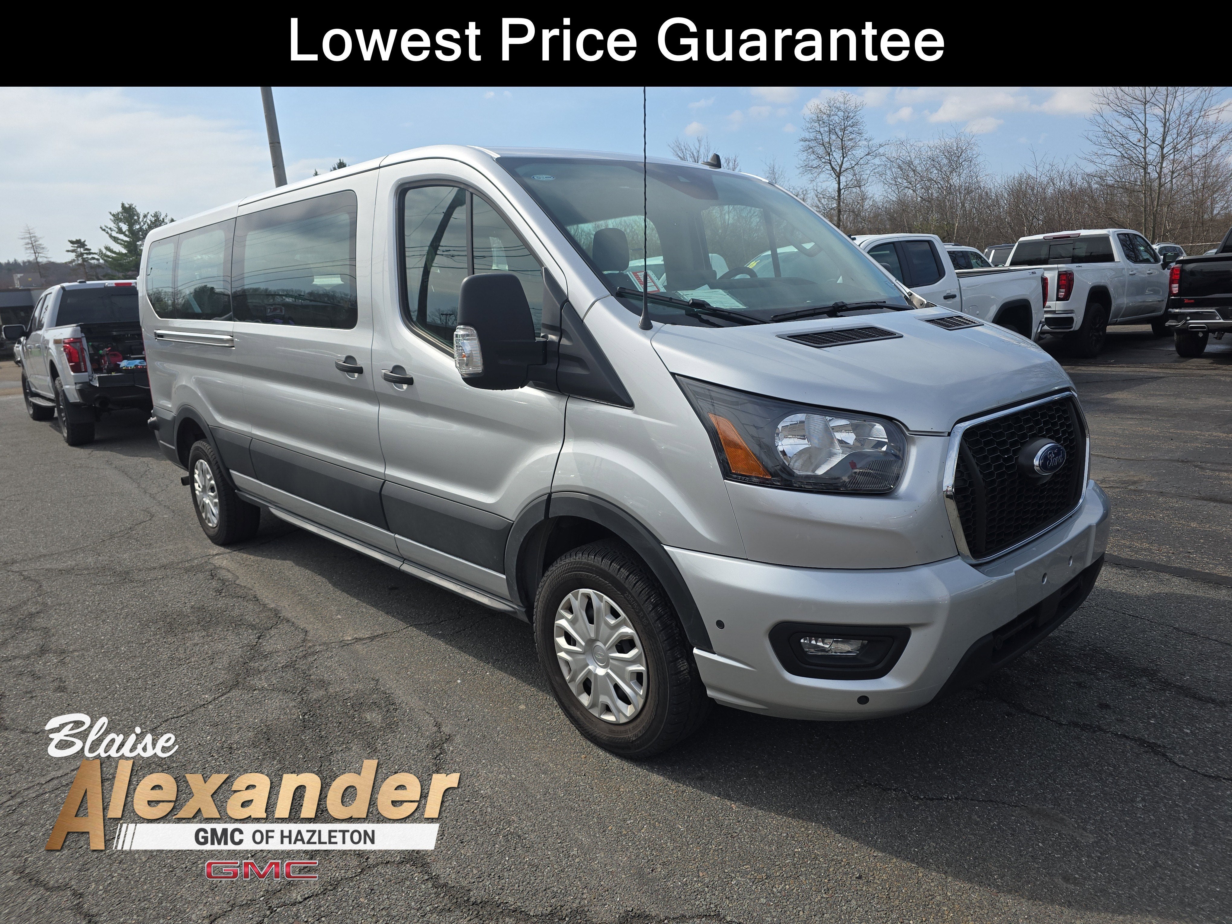 2024 Ford Transit Passenger Wagon XL