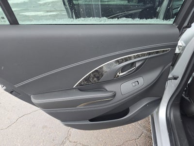 2016 Buick LaCrosse Base