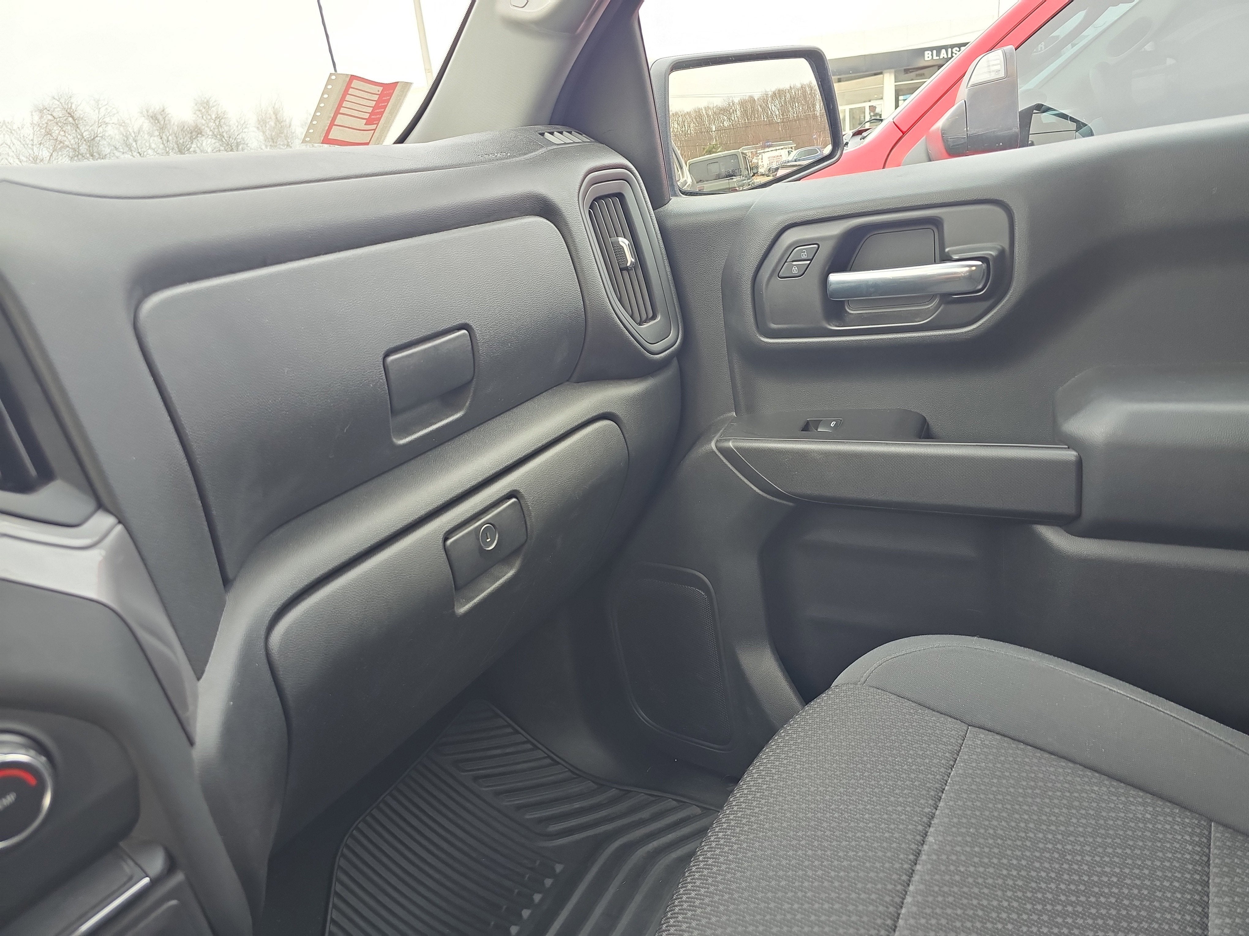 2020 Chevrolet Silverado 1500 Custom Trail Boss