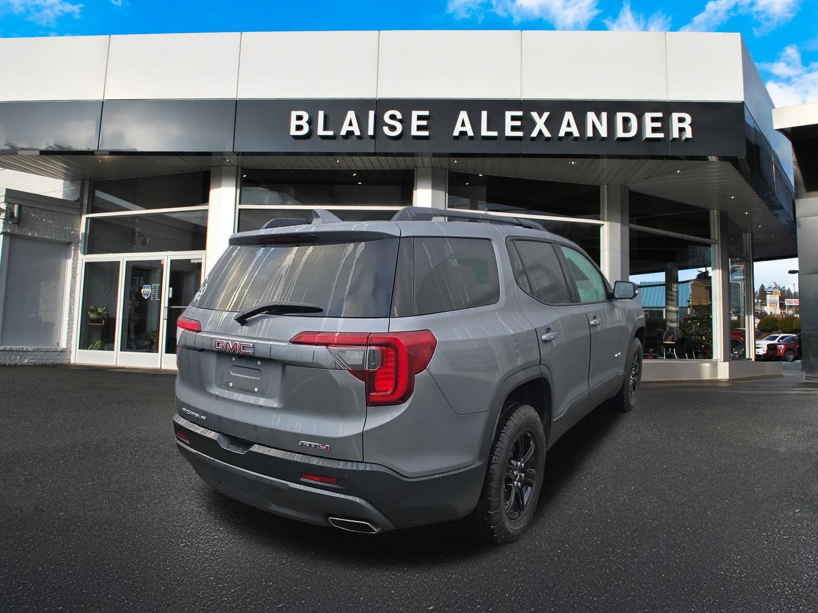 2021 GMC Acadia AT4