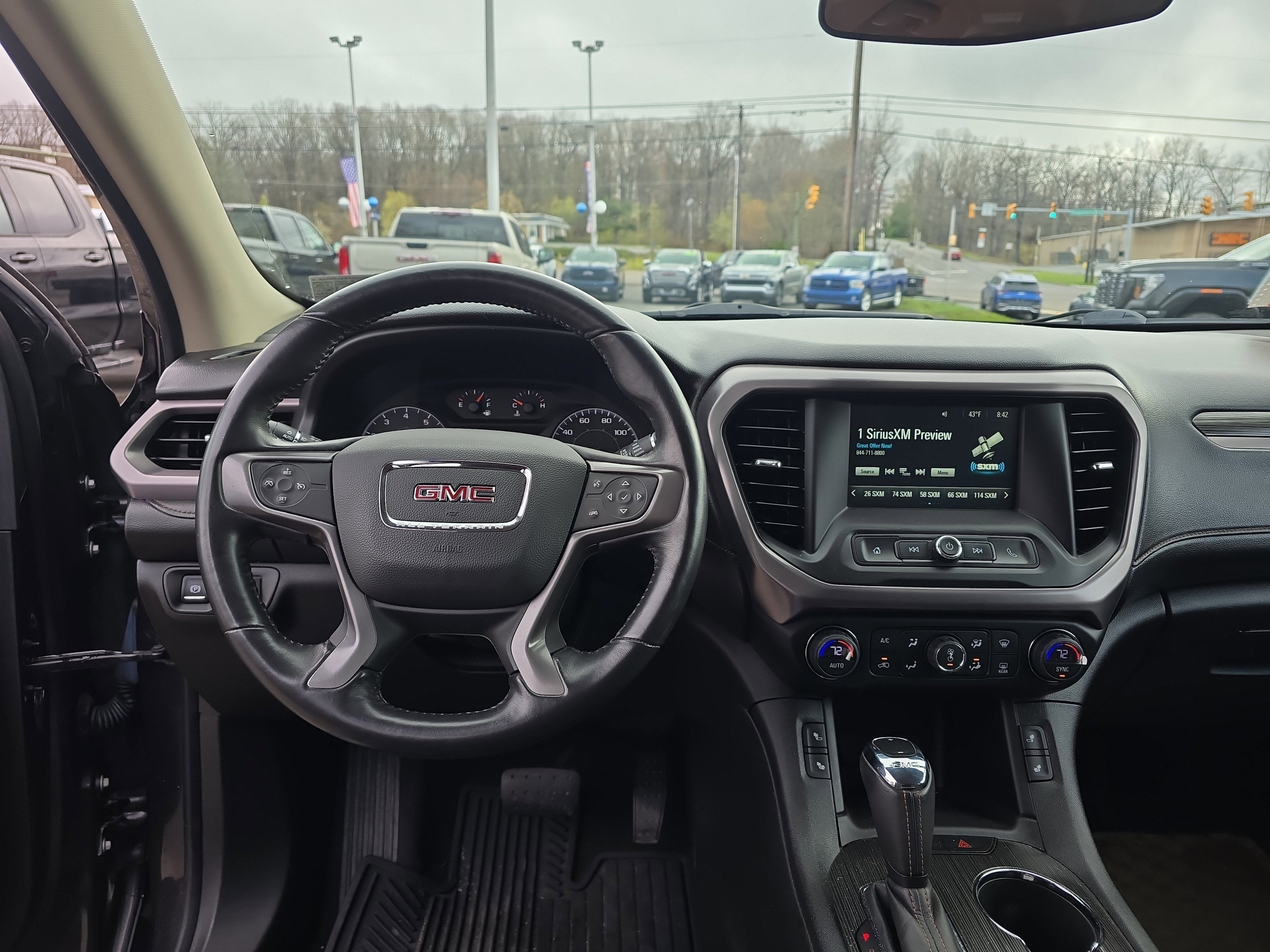 2017 GMC Acadia SLE