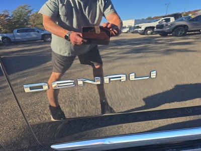 2021 GMC Yukon XL Denali