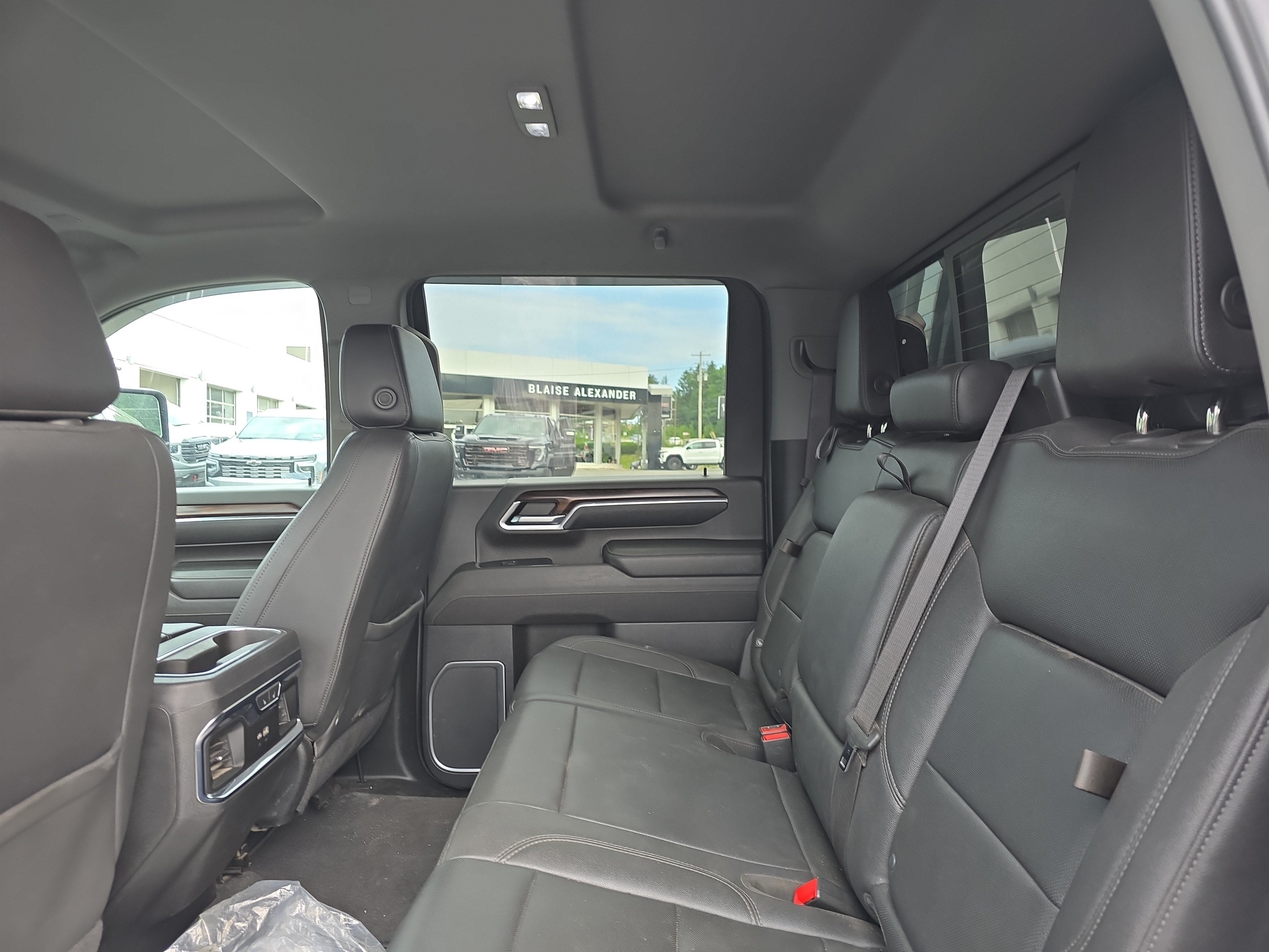 2024 GMC Sierra 3500 HD SLT
