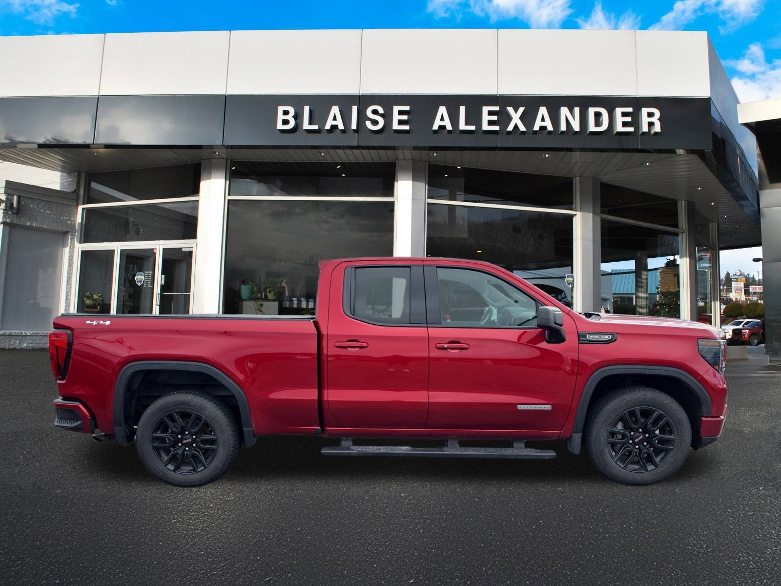 2023 GMC Sierra 1500 Elevation