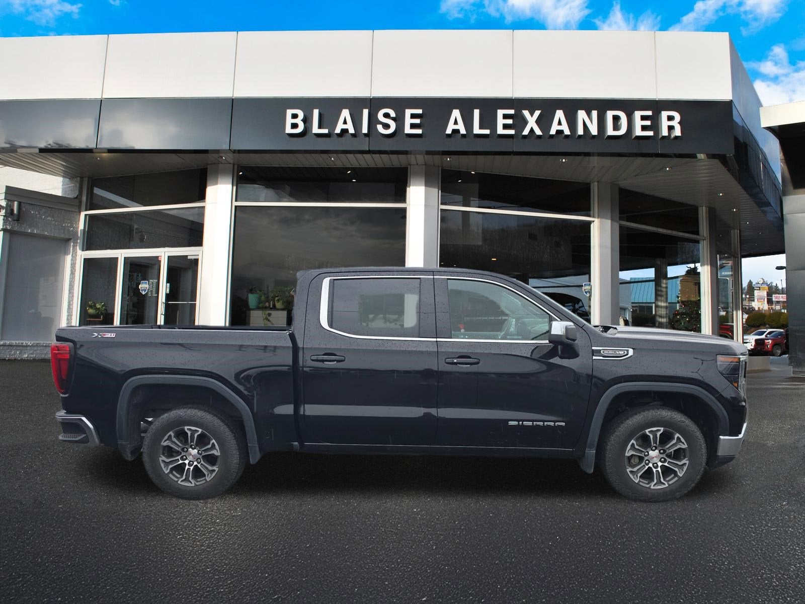 2022 GMC Sierra 1500 SLE
