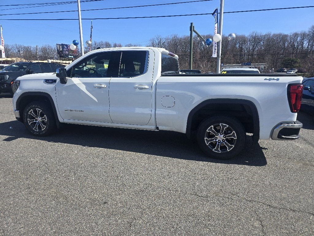 2023 GMC Sierra 1500 SLE
