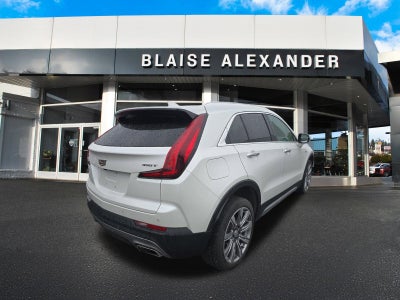 2023 Cadillac XT4 Premium Luxury