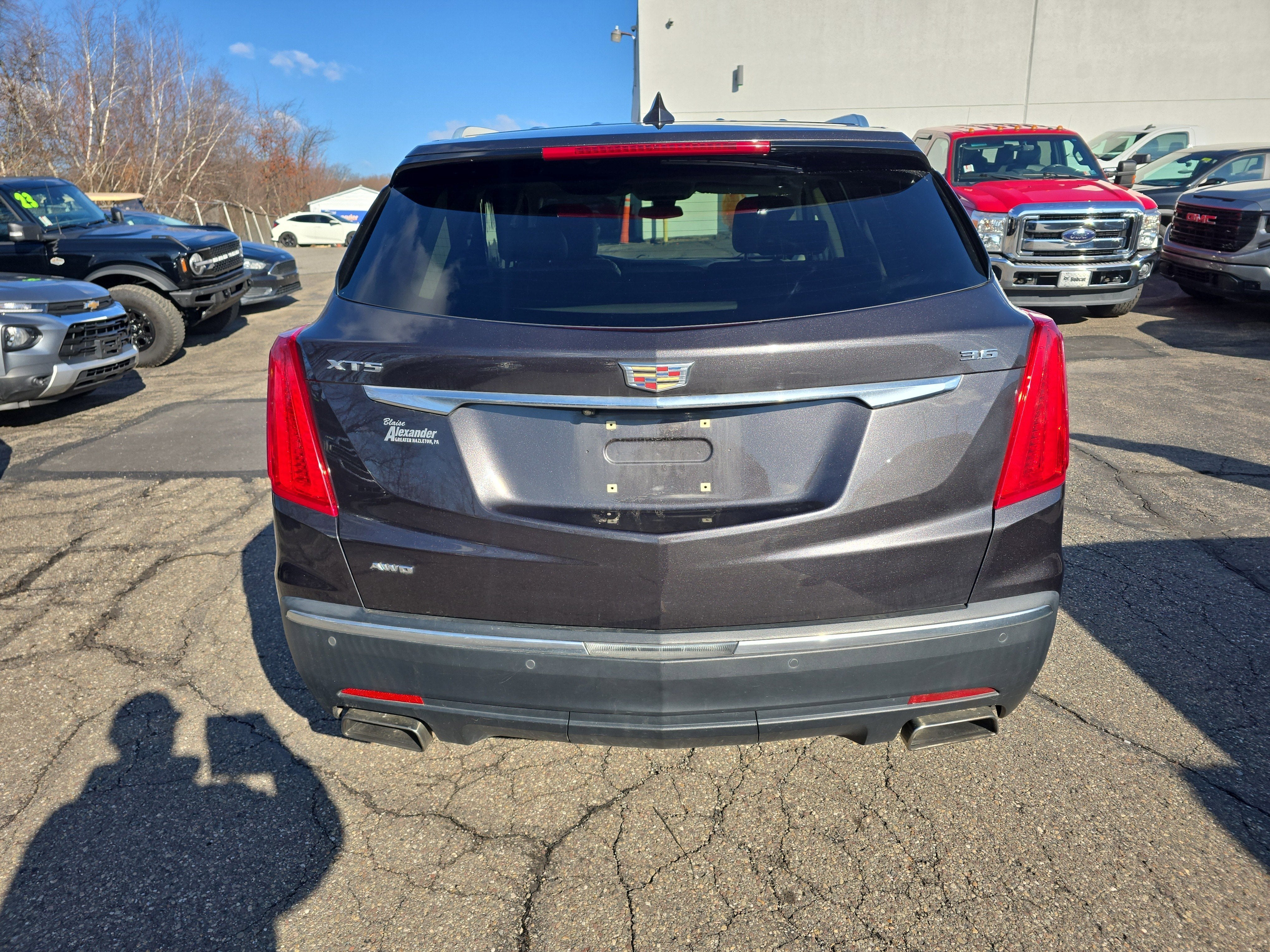 2018 Cadillac XT5 Luxury AWD