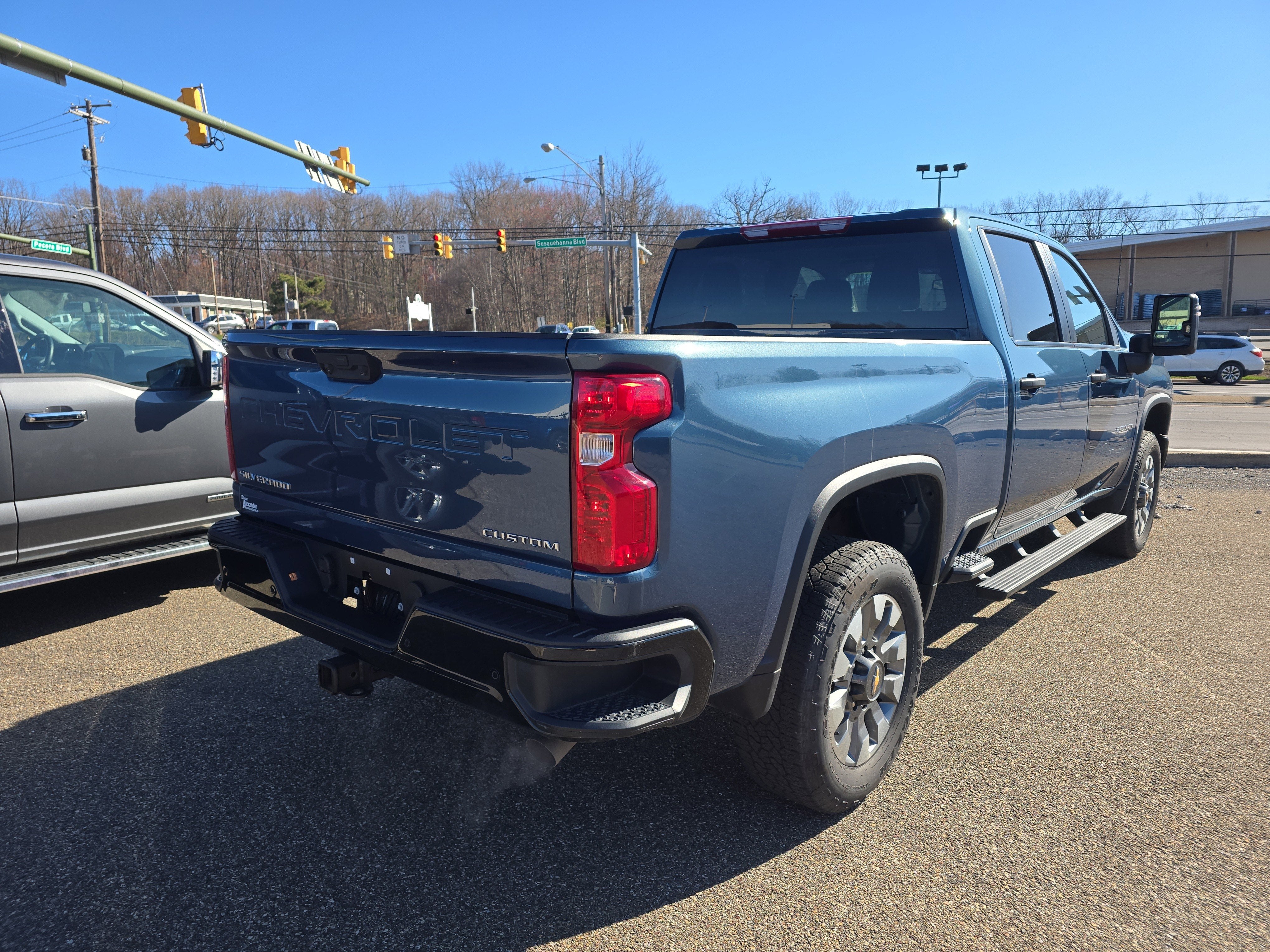2025 Chevrolet Silverado 2500 HD Custom