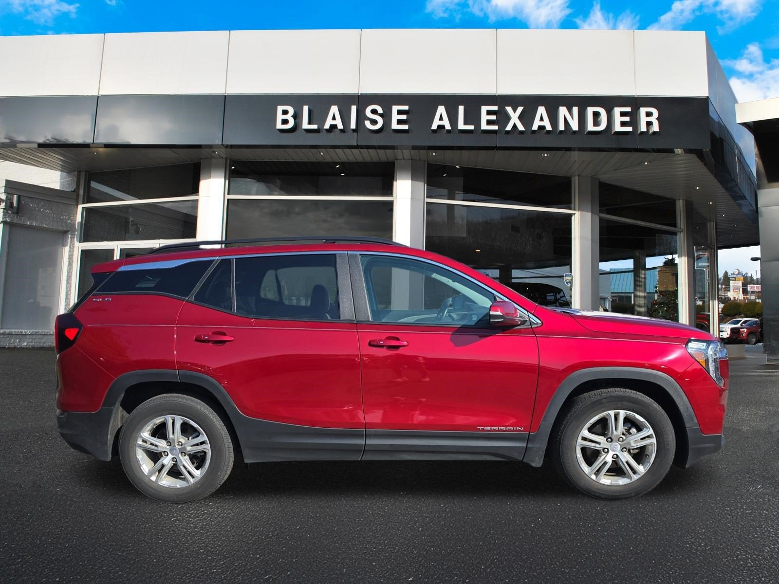 2023 GMC Terrain SLE