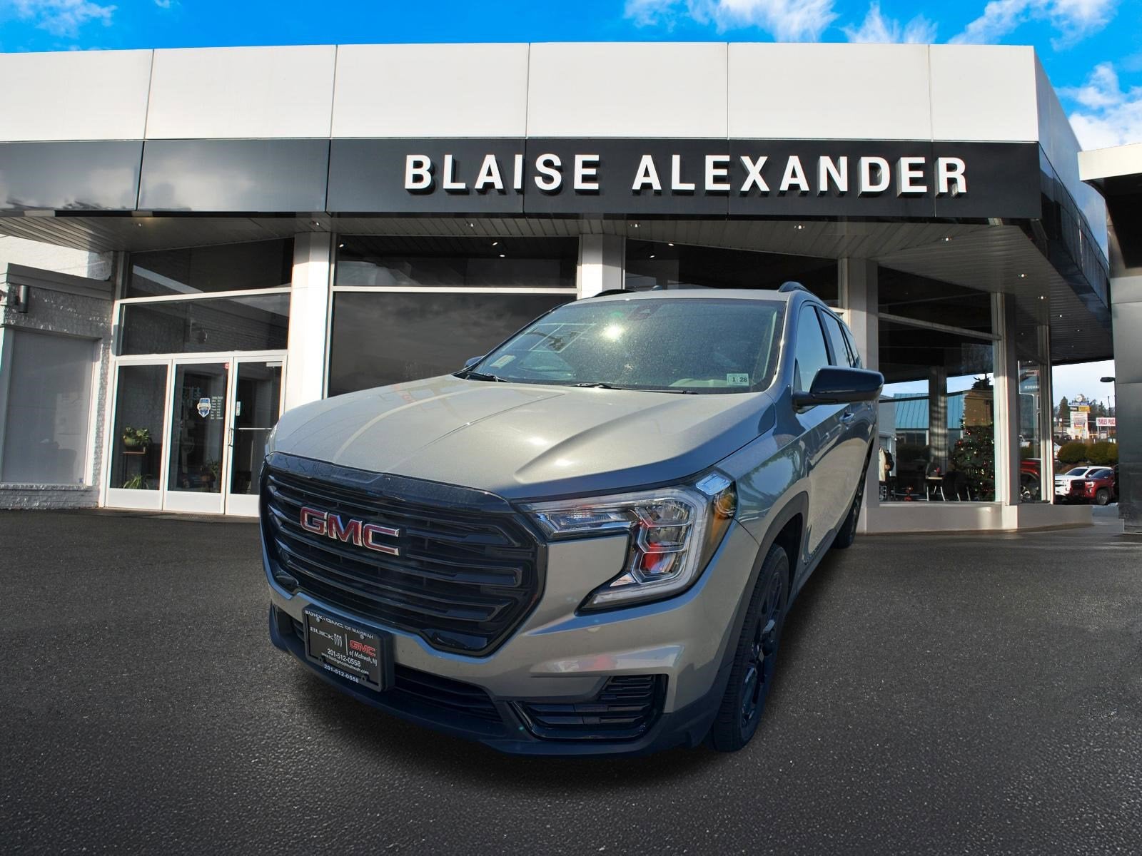 2023 GMC Terrain SLE