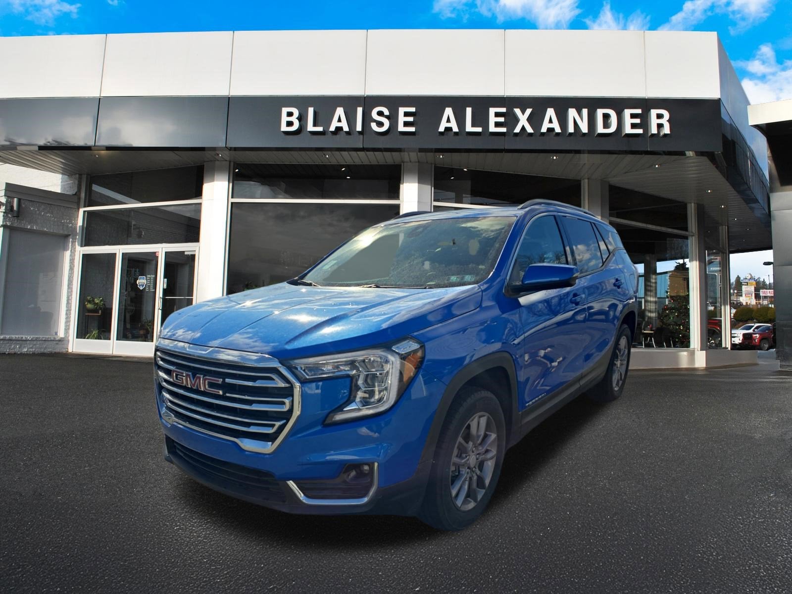 2024 GMC Terrain SLT