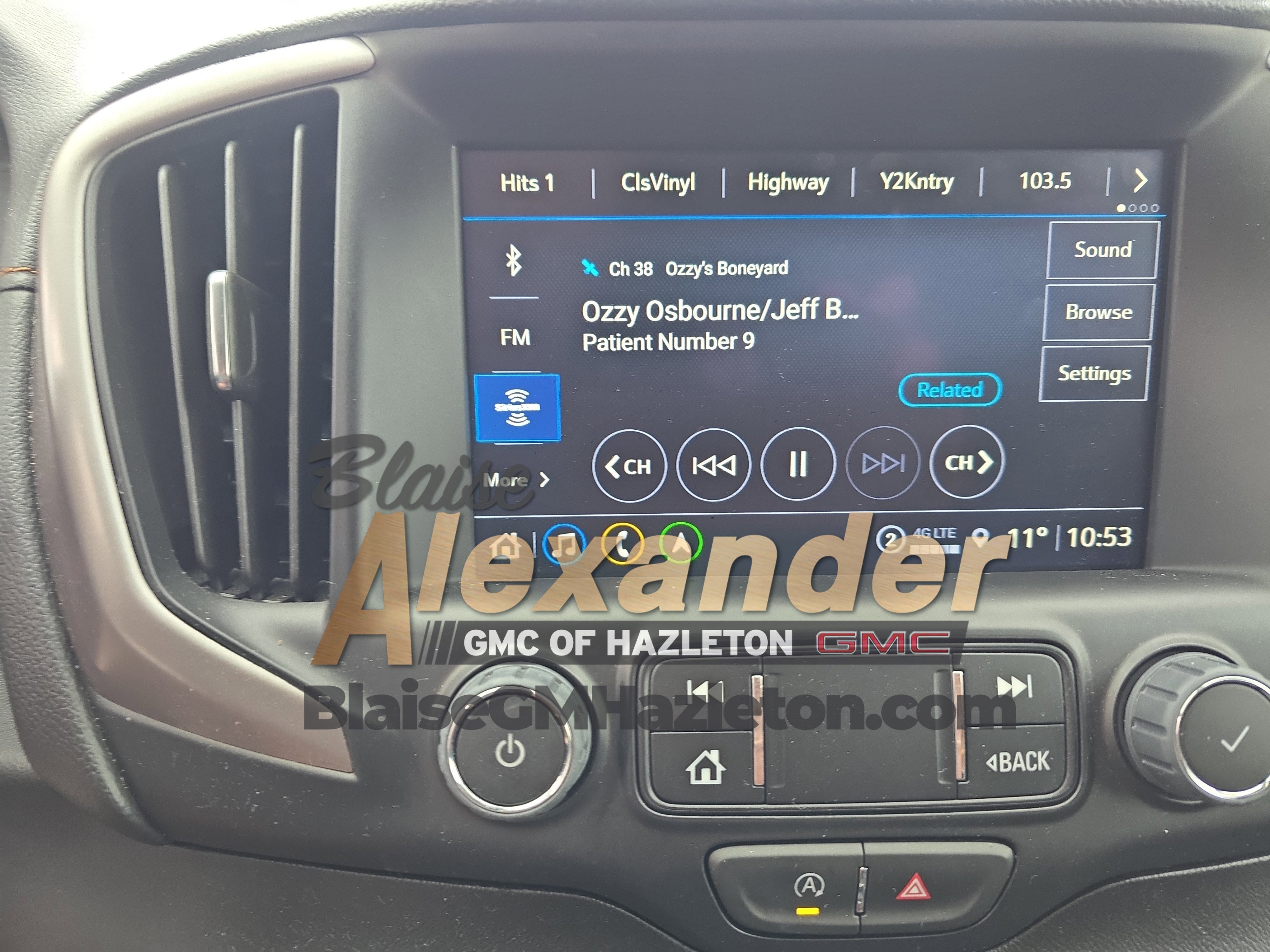 2024 GMC Terrain AT4