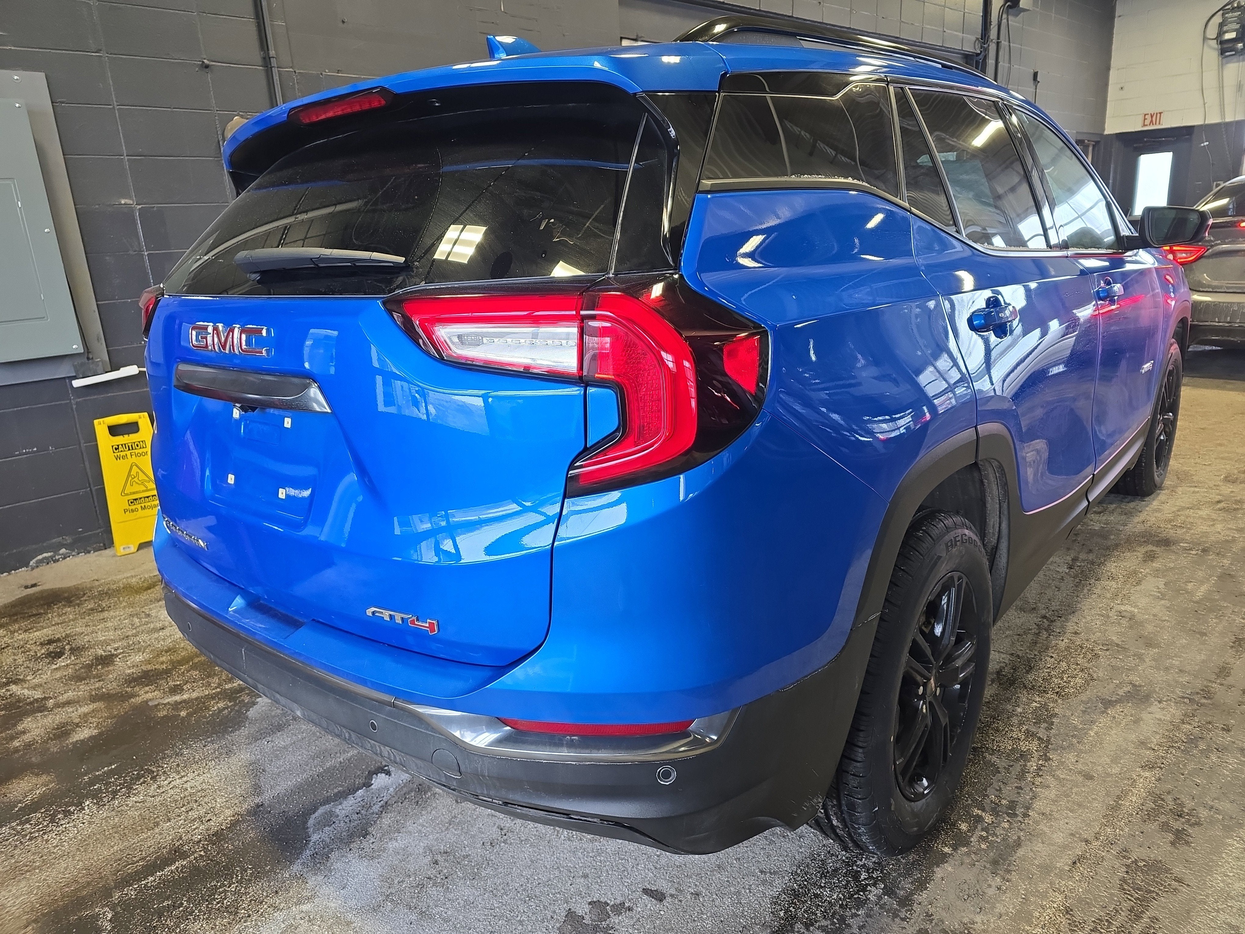 2024 GMC Terrain AT4