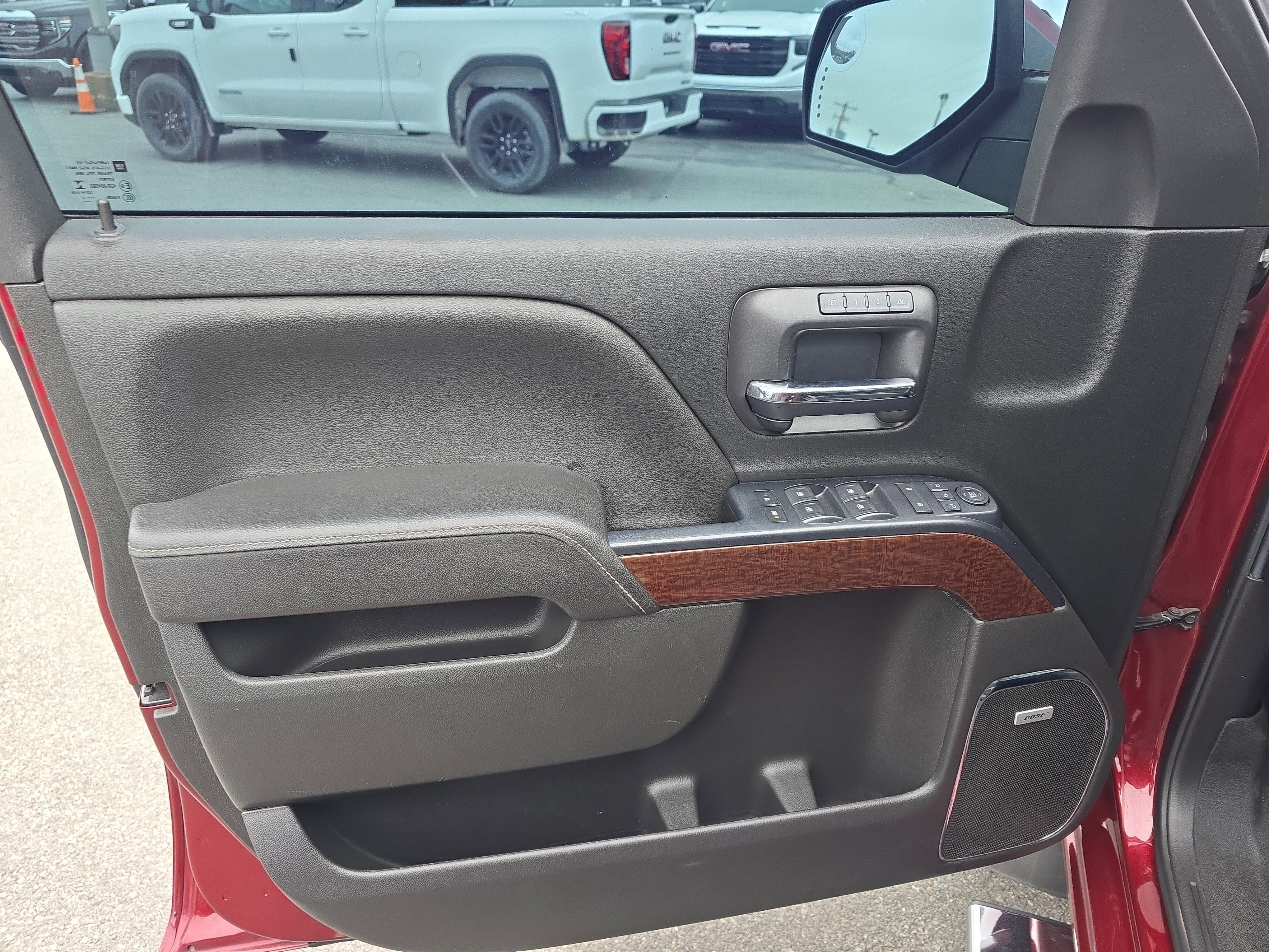 2017 GMC Sierra 1500 SLT