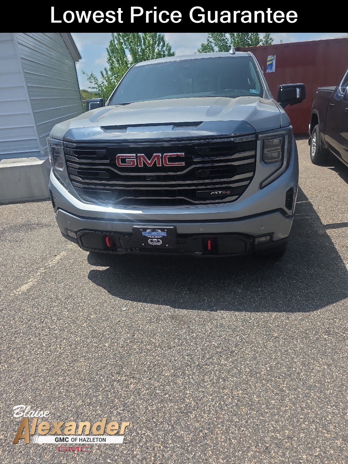 2024 GMC Sierra 1500 AT4