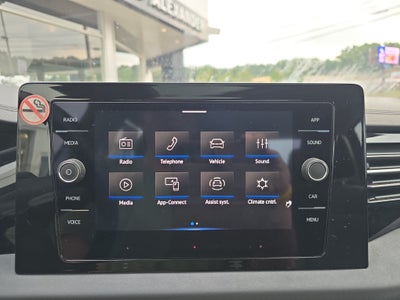 2025 Volkswagen Jetta SE