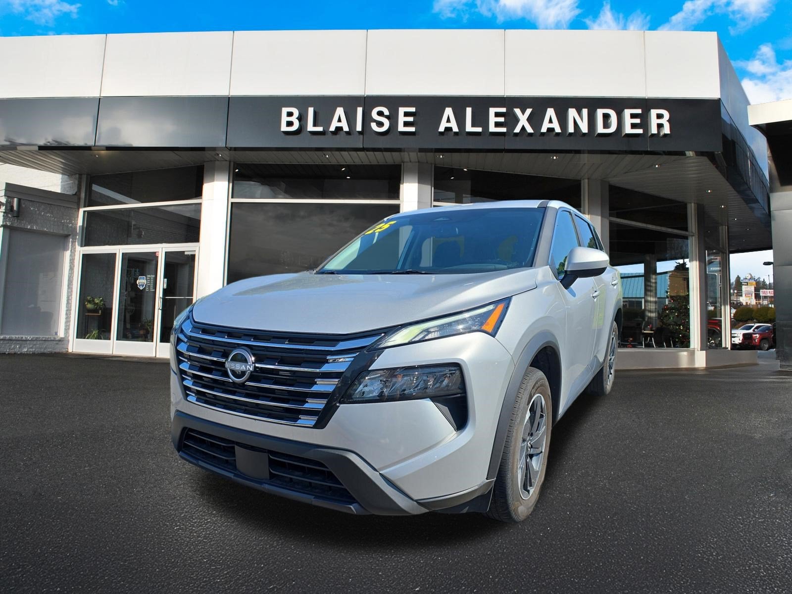 2025 Nissan Rogue SV