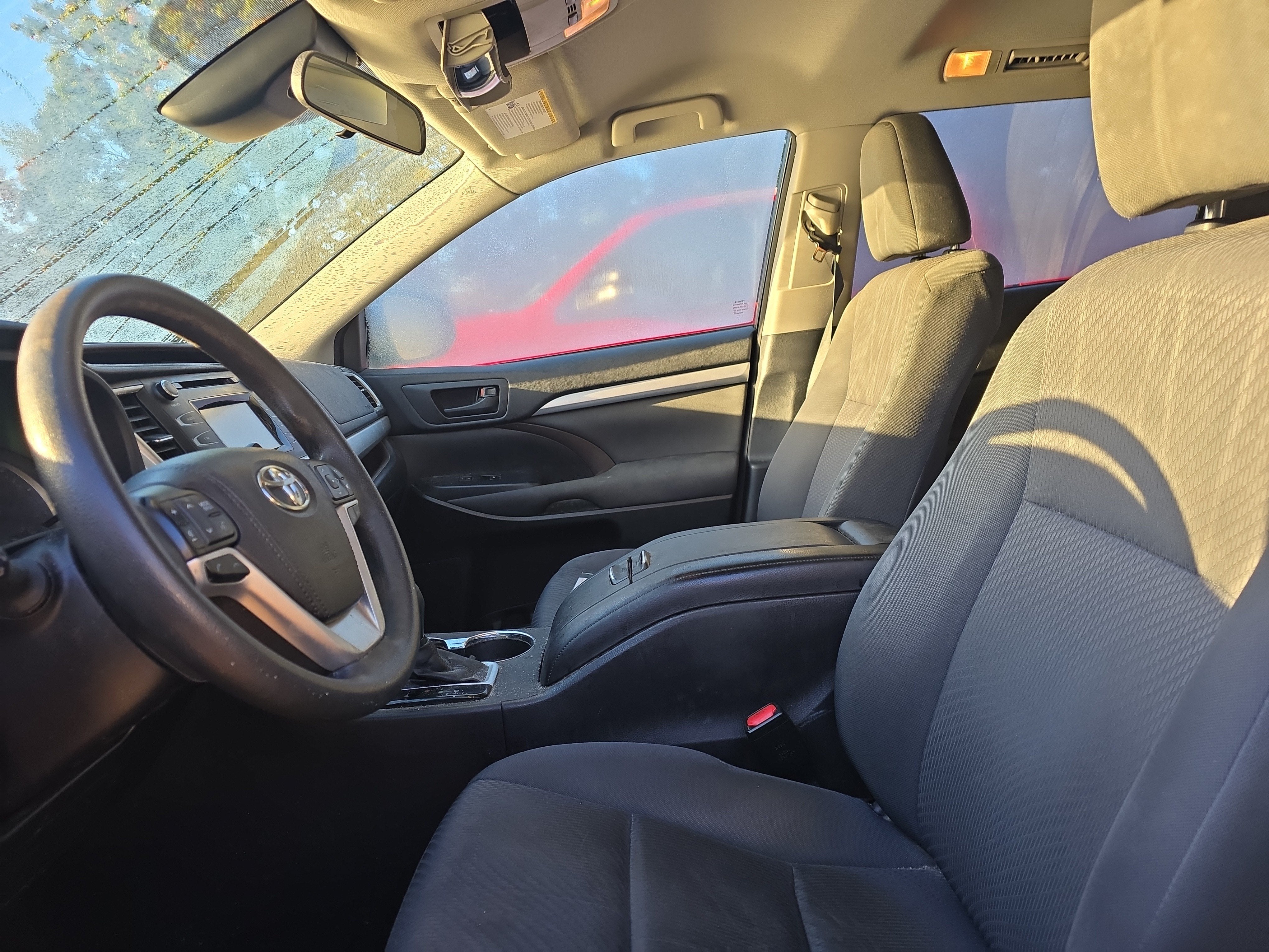 2017 Toyota Highlander LE