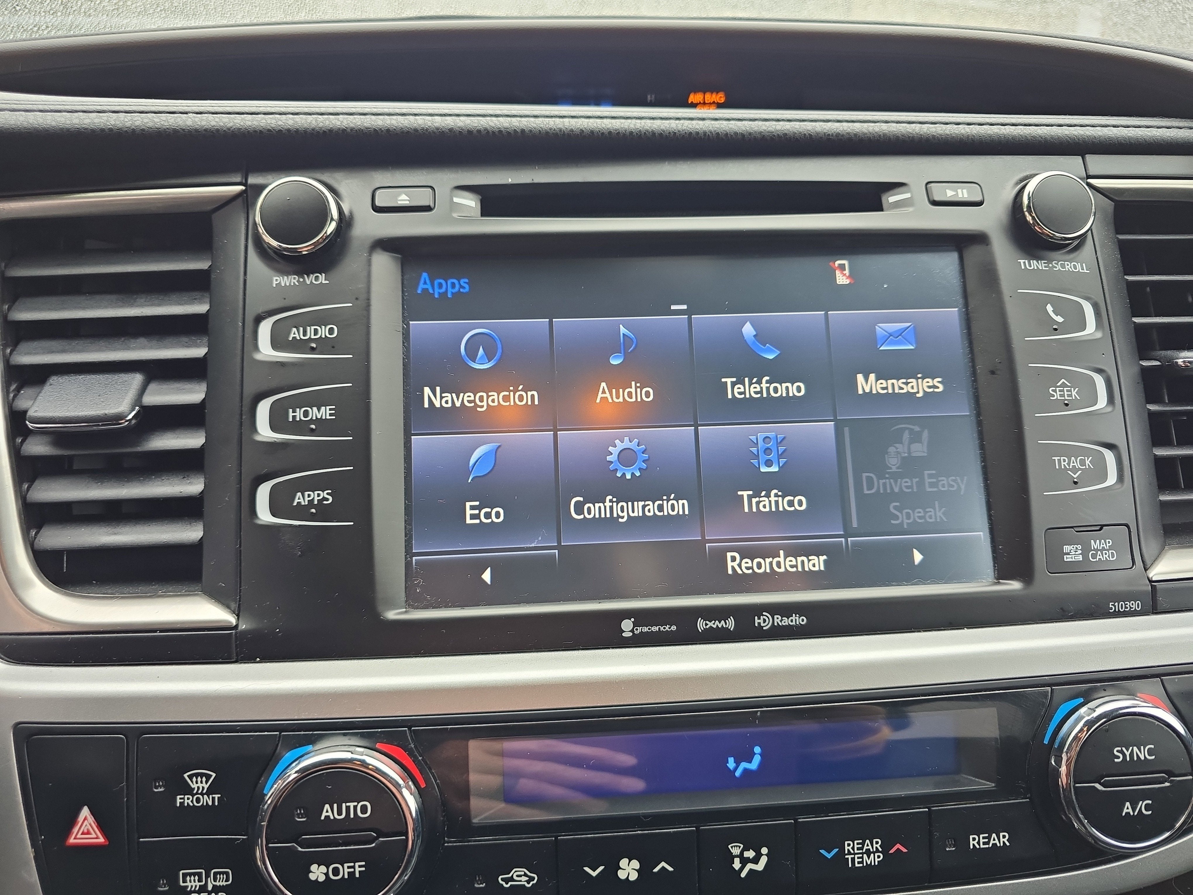 2019 Toyota Highlander SE