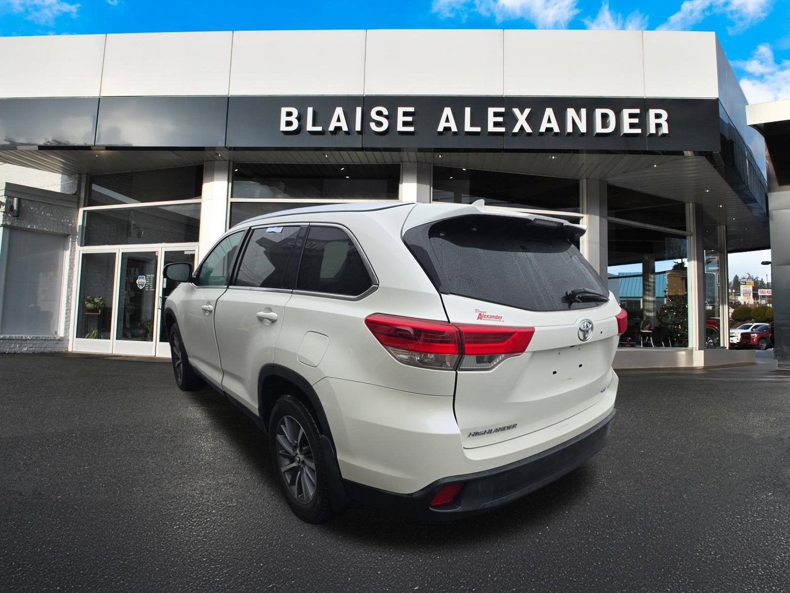 2019 Toyota Highlander SE